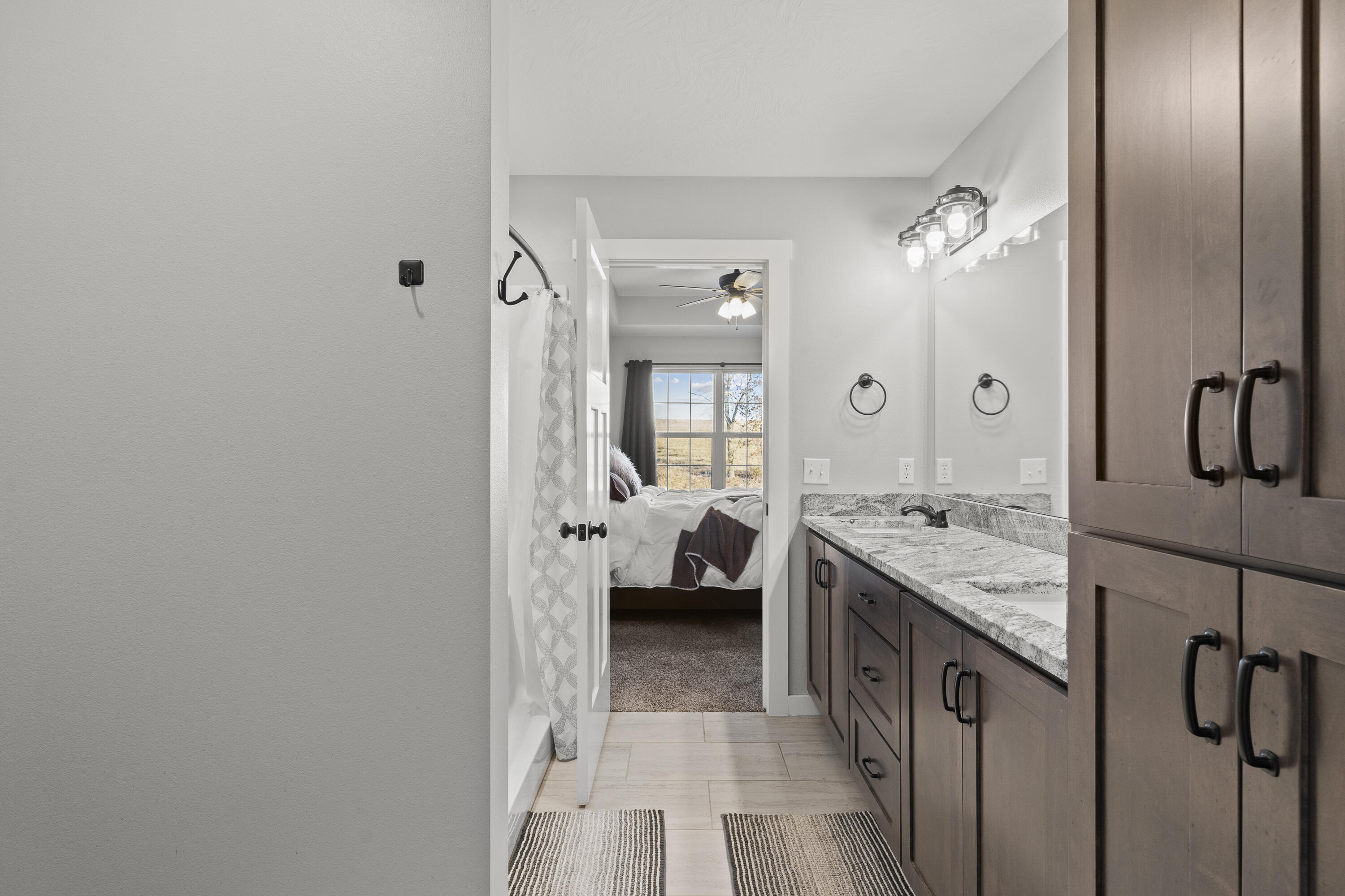 852 South Eastridge