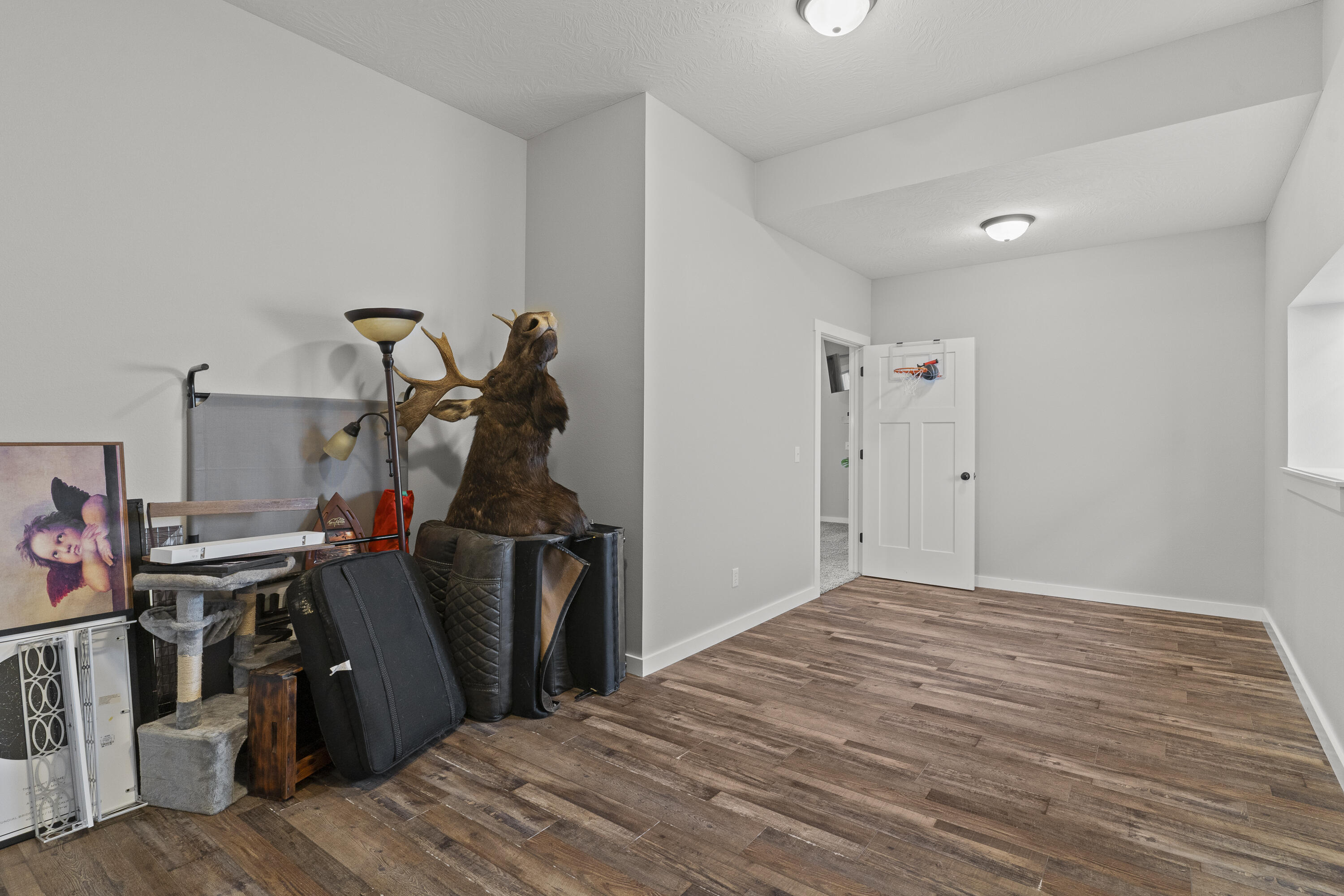 852 South Eastridge