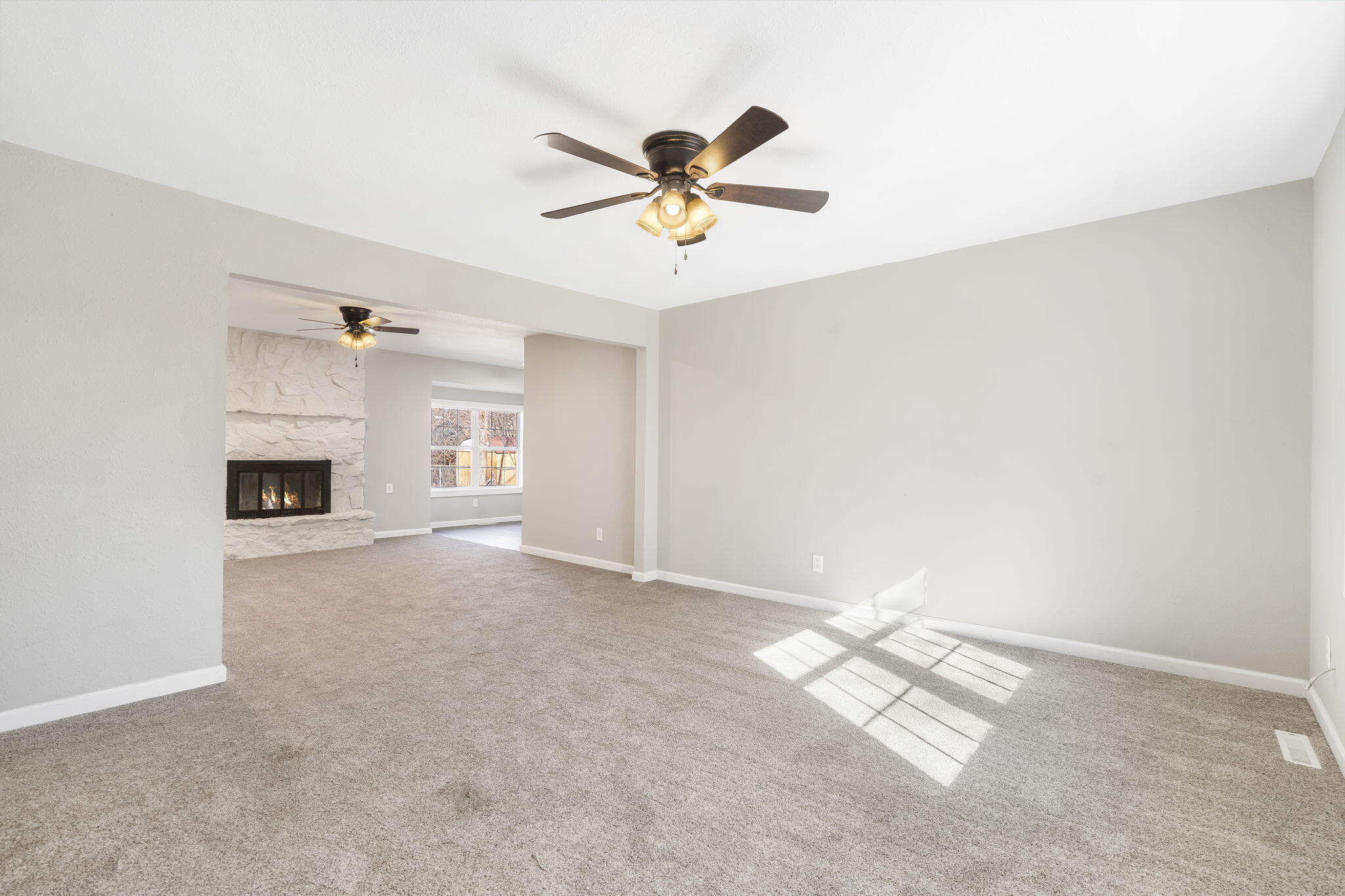 3115 W Edward Street