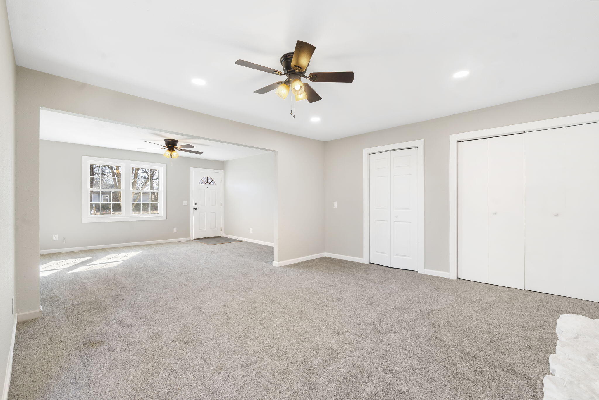 3115 W Edward Street