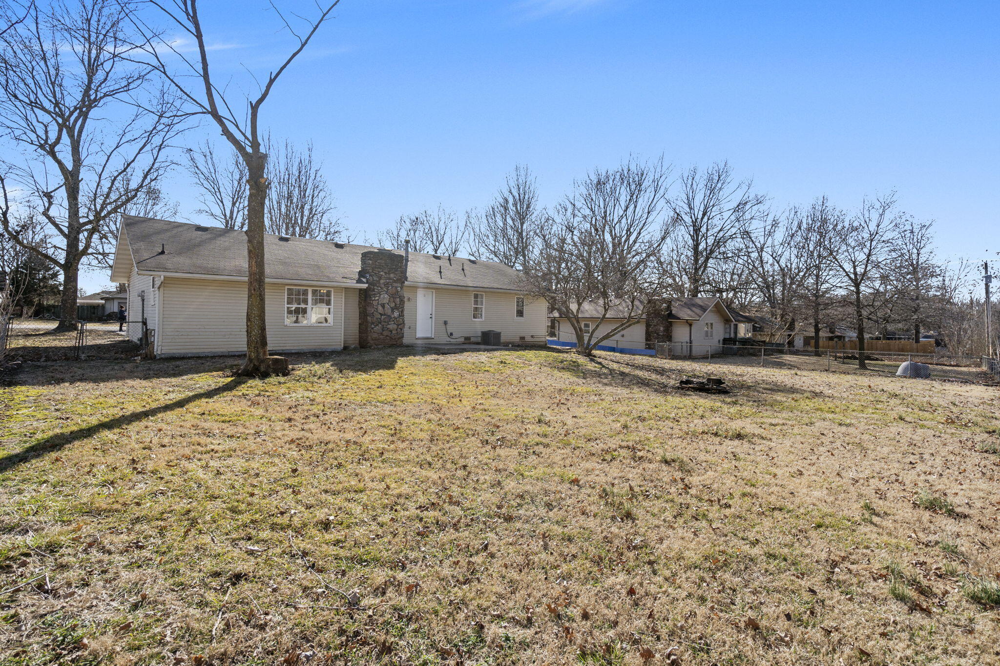 3115 W Edward Street