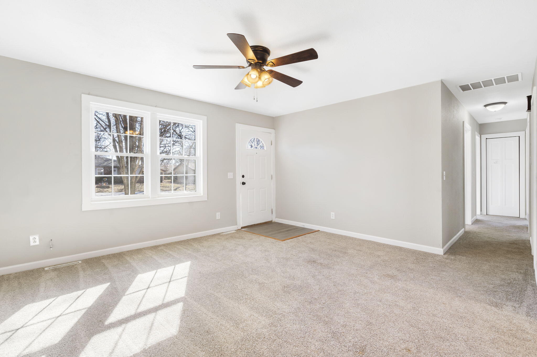 3115 W Edward Street