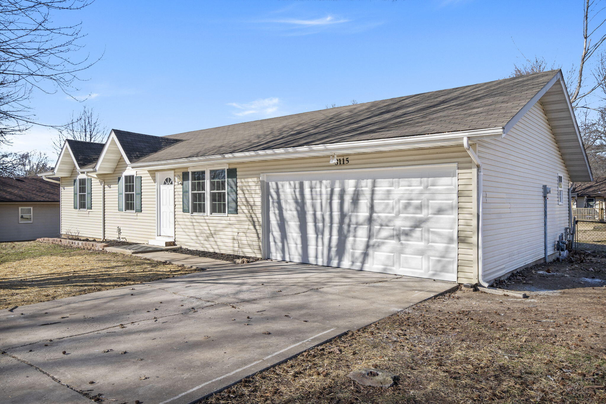 3115 W Edward Street