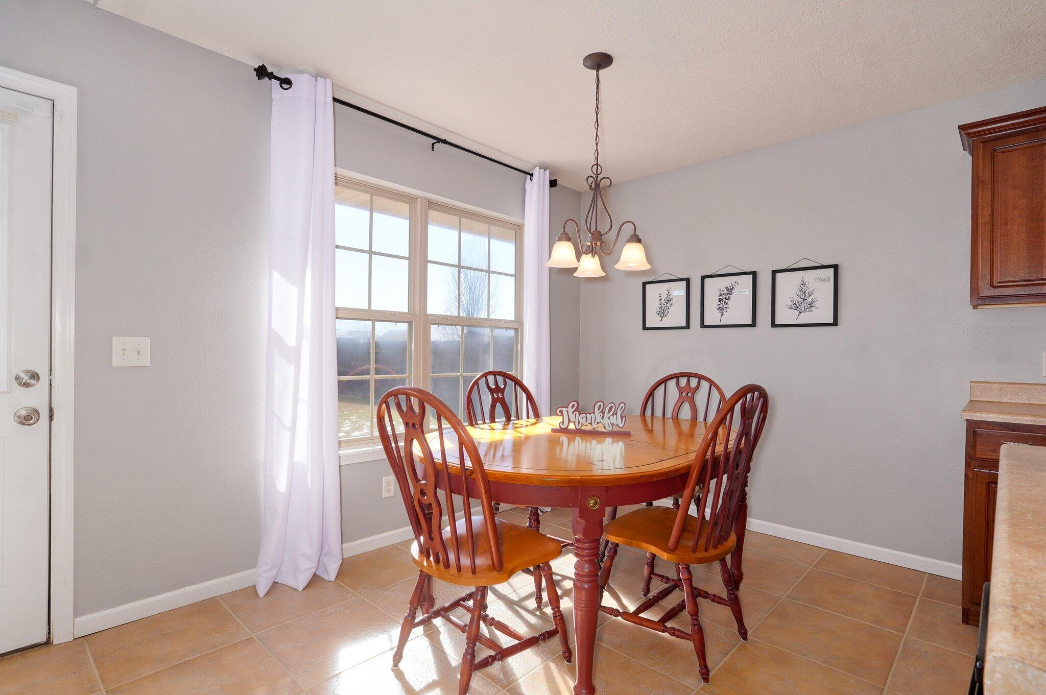 2512 West Cover Drive