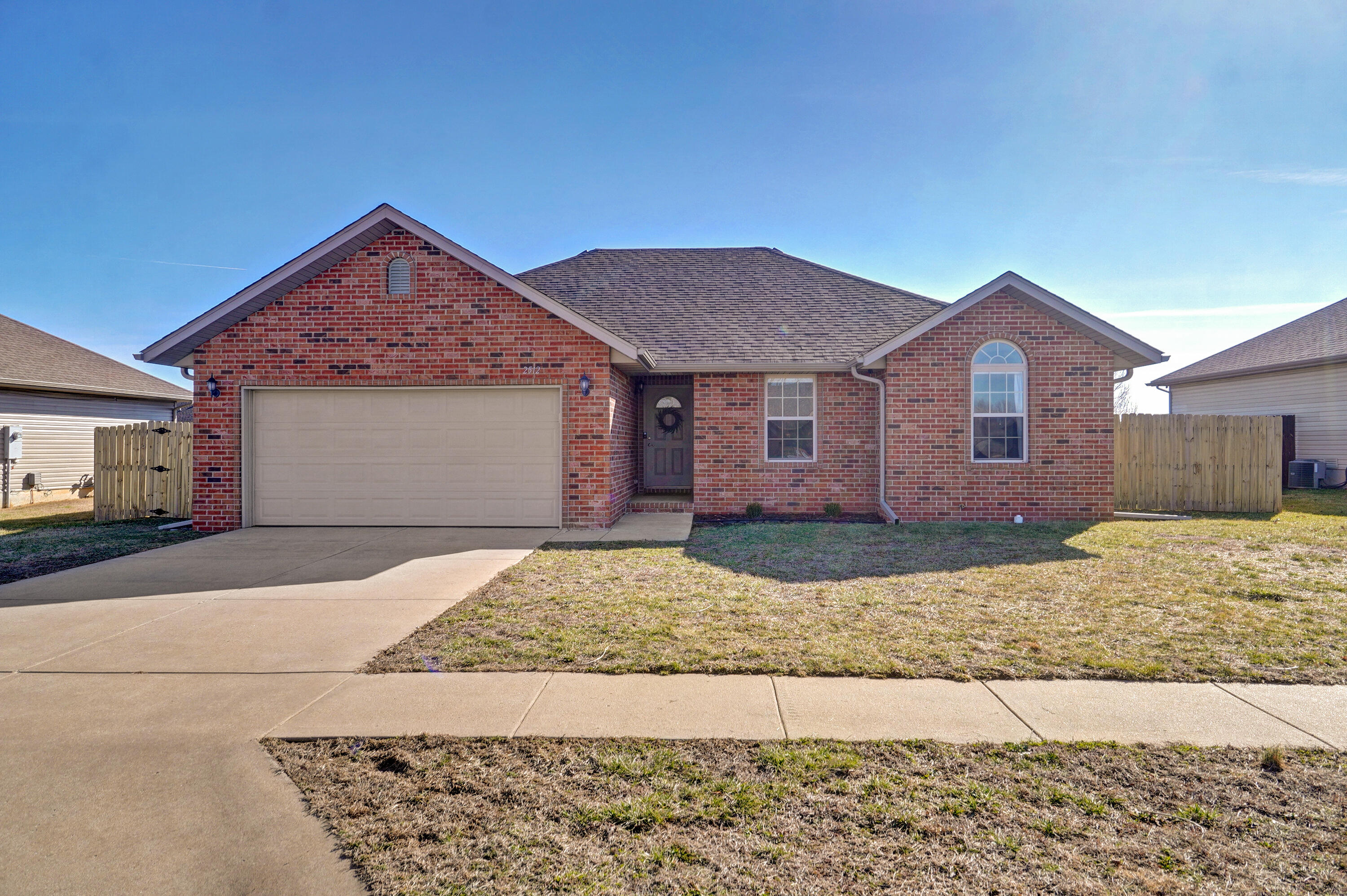 2512 West Cover Drive