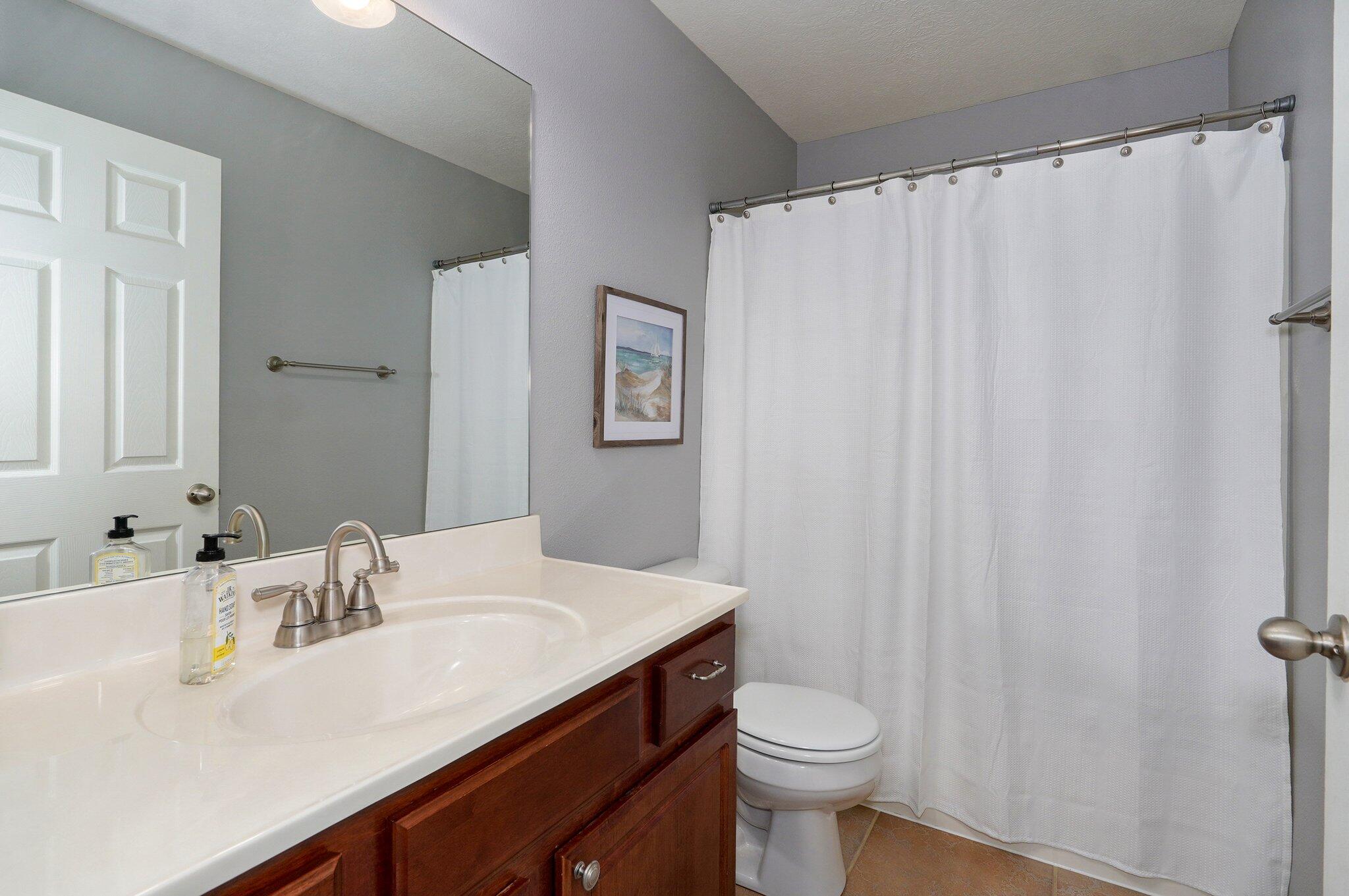 2512 West Cover Drive