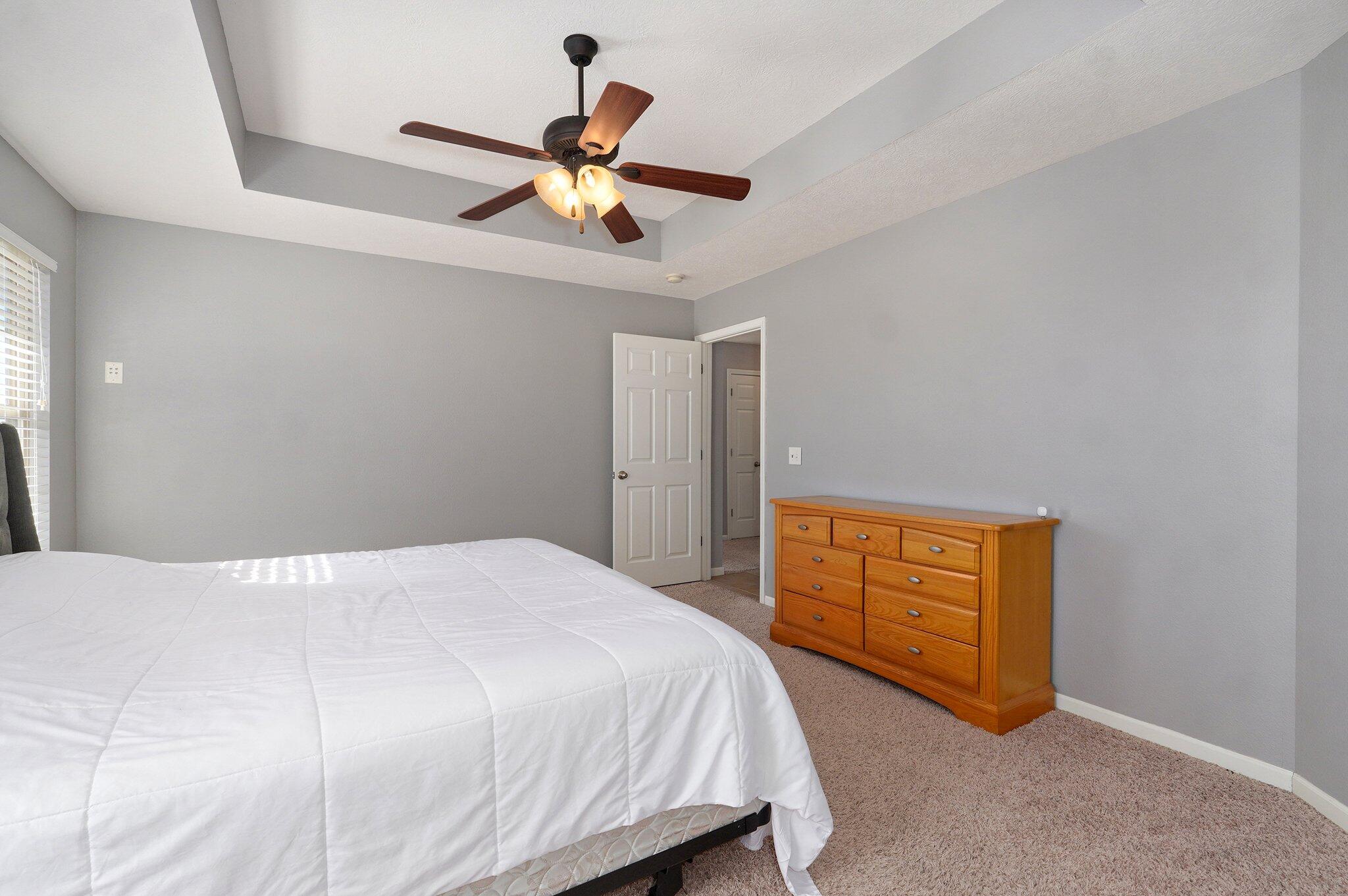 2512 West Cover Drive