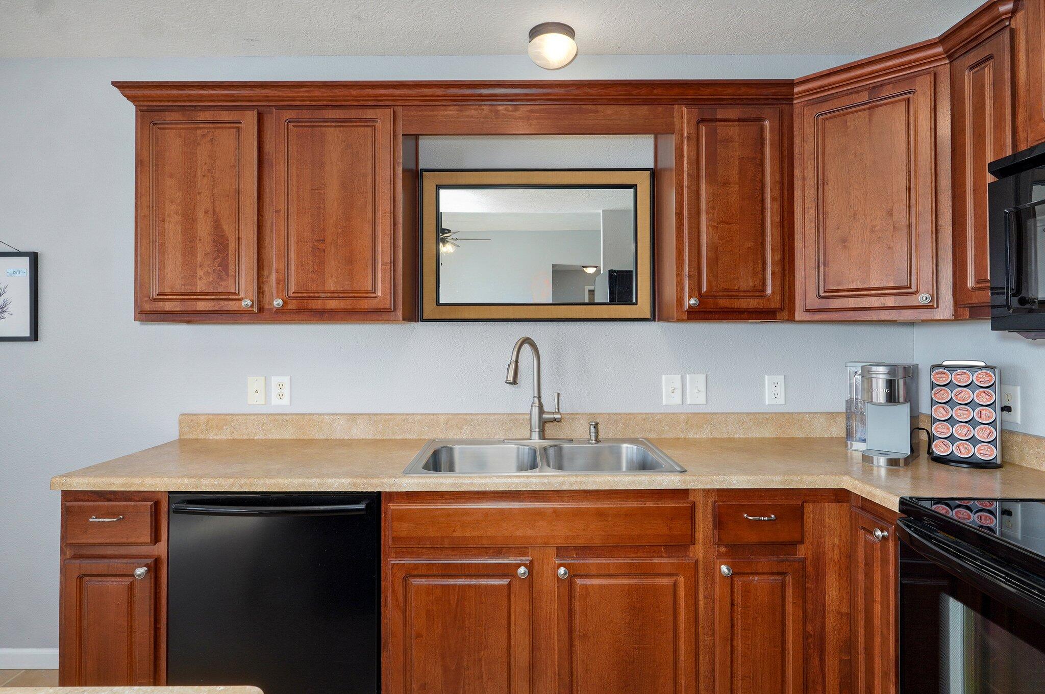 2512 West Cover Drive