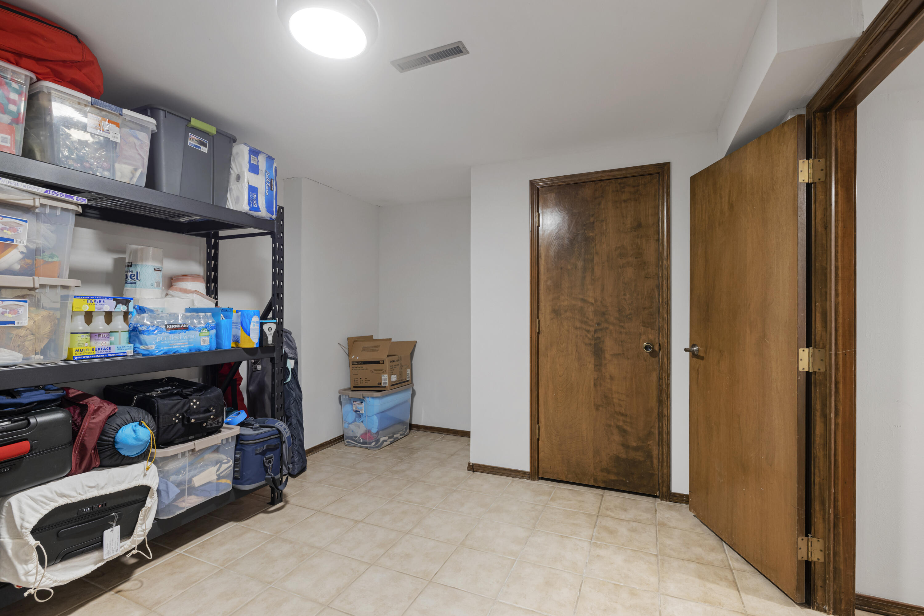 3468 E Catalpa Street