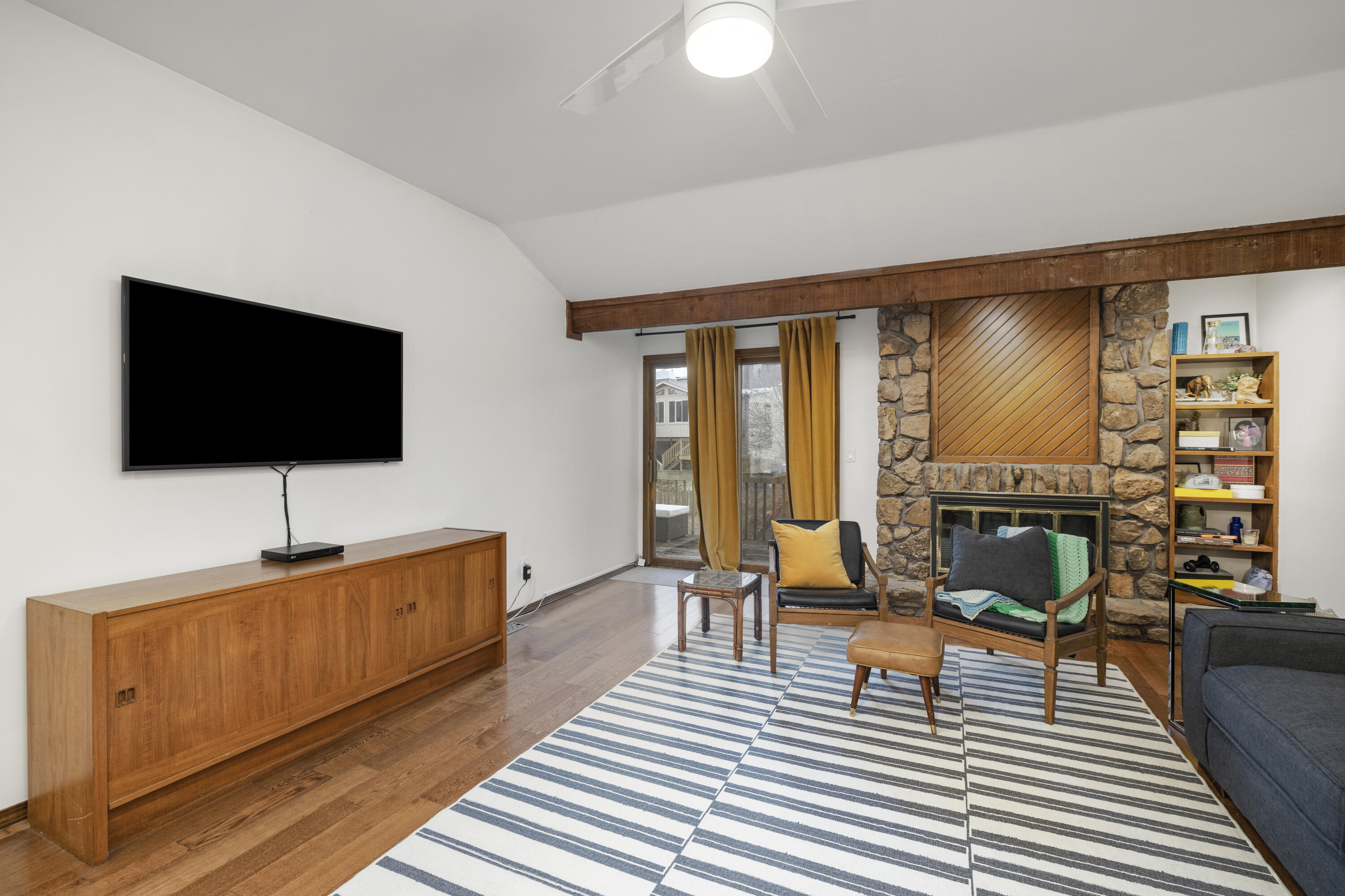 3468 E Catalpa Street