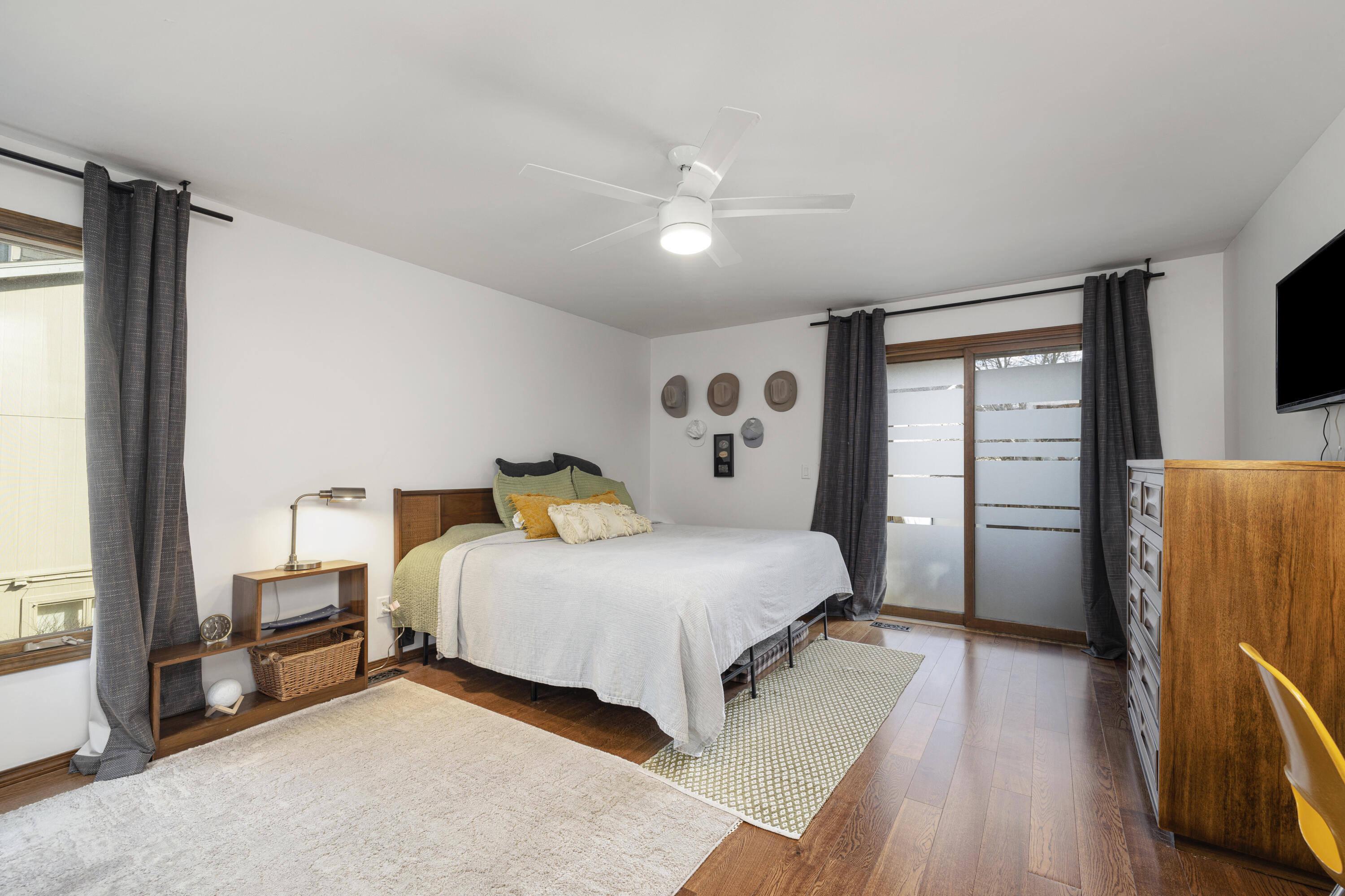 3468 E Catalpa Street