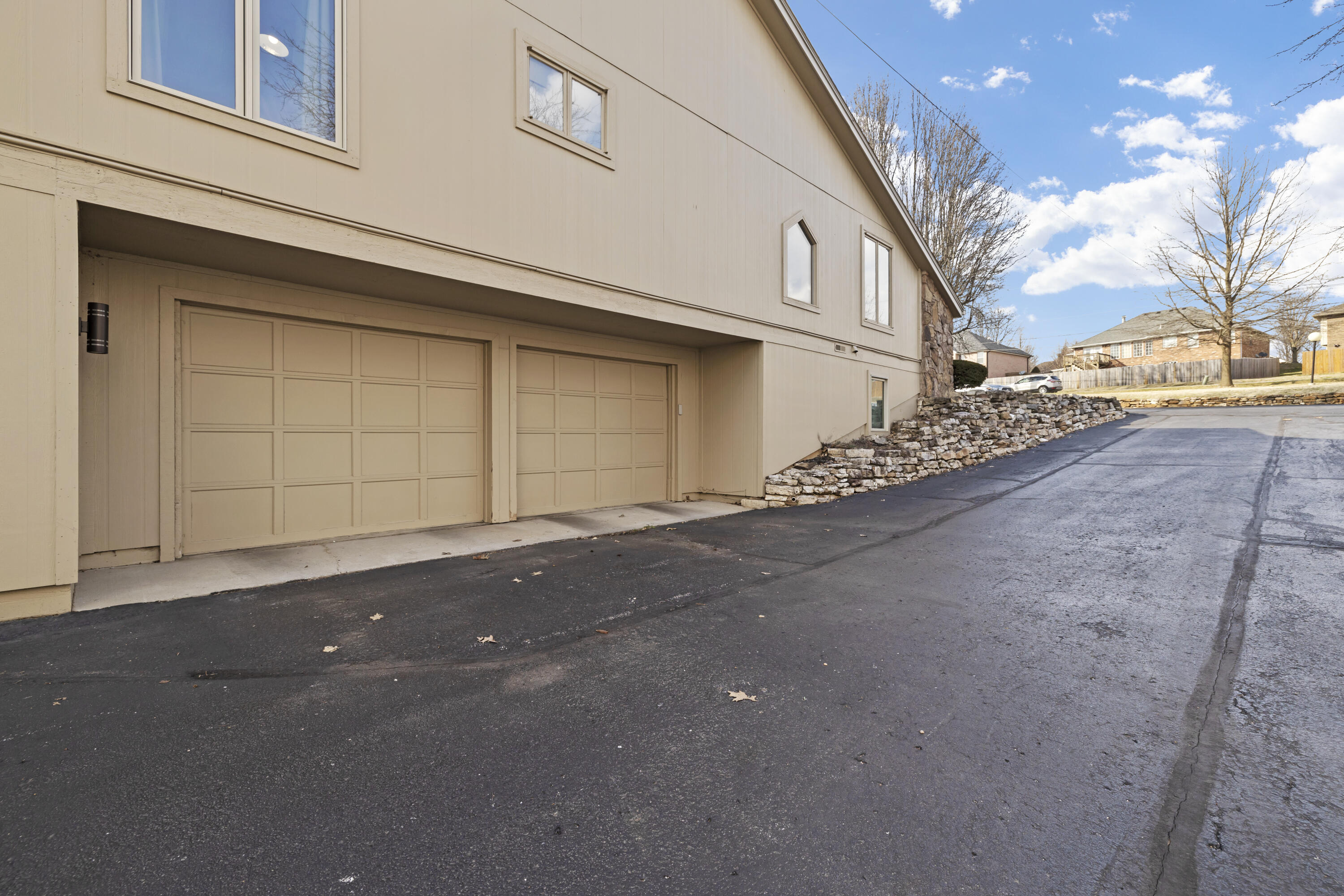 3468 E Catalpa Street