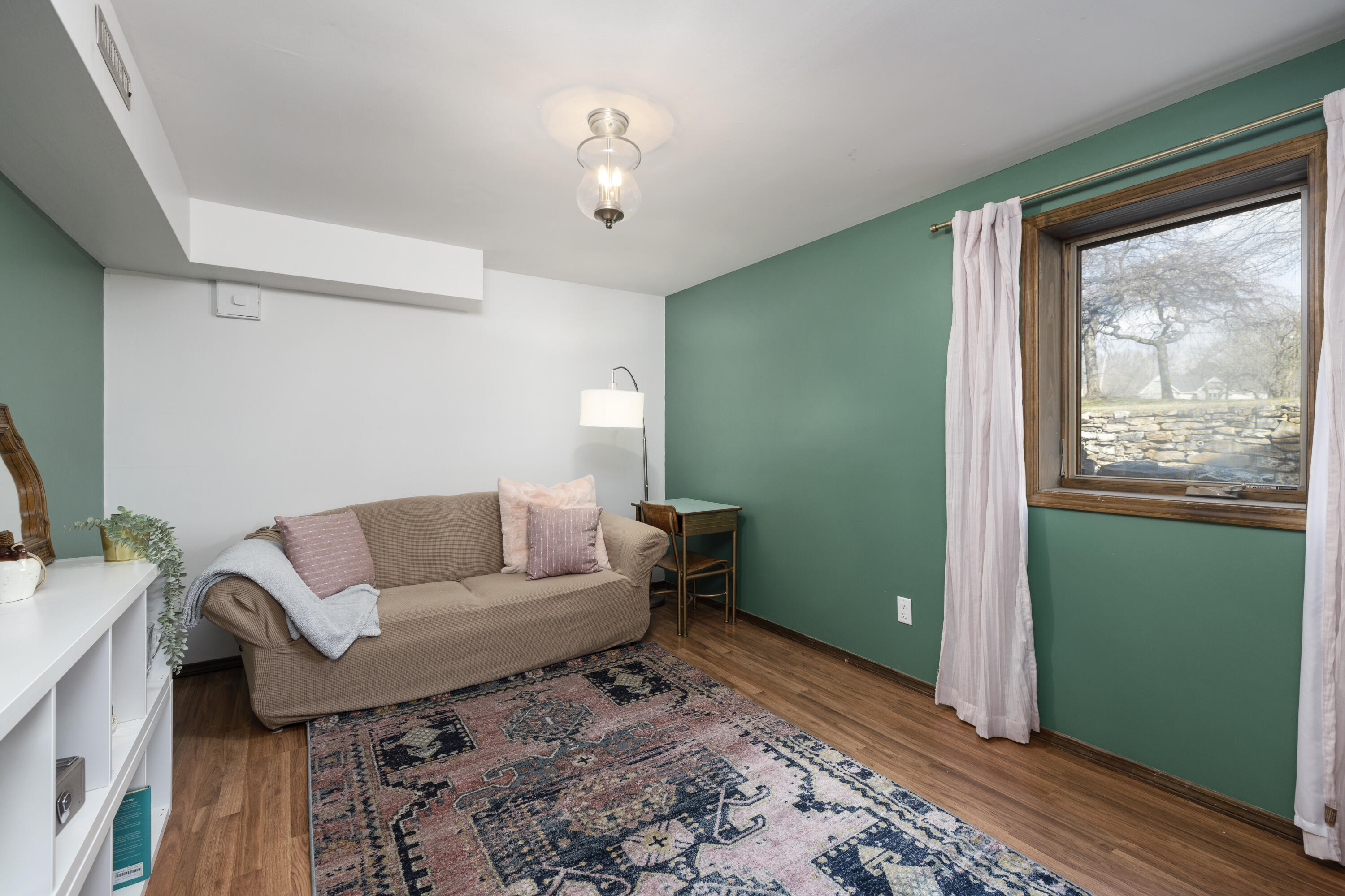 3468 E Catalpa Street