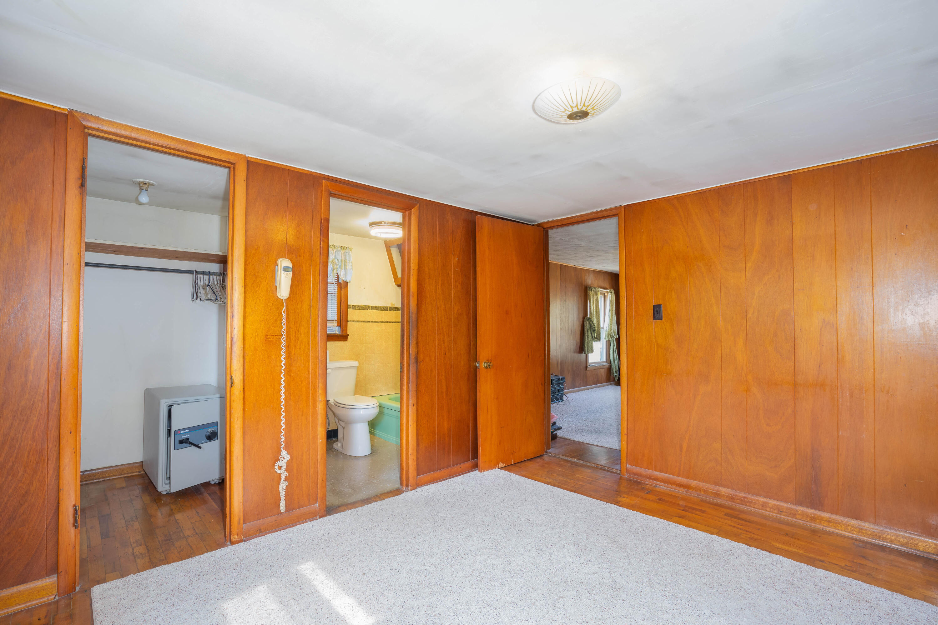 1361 N Farm Road 245