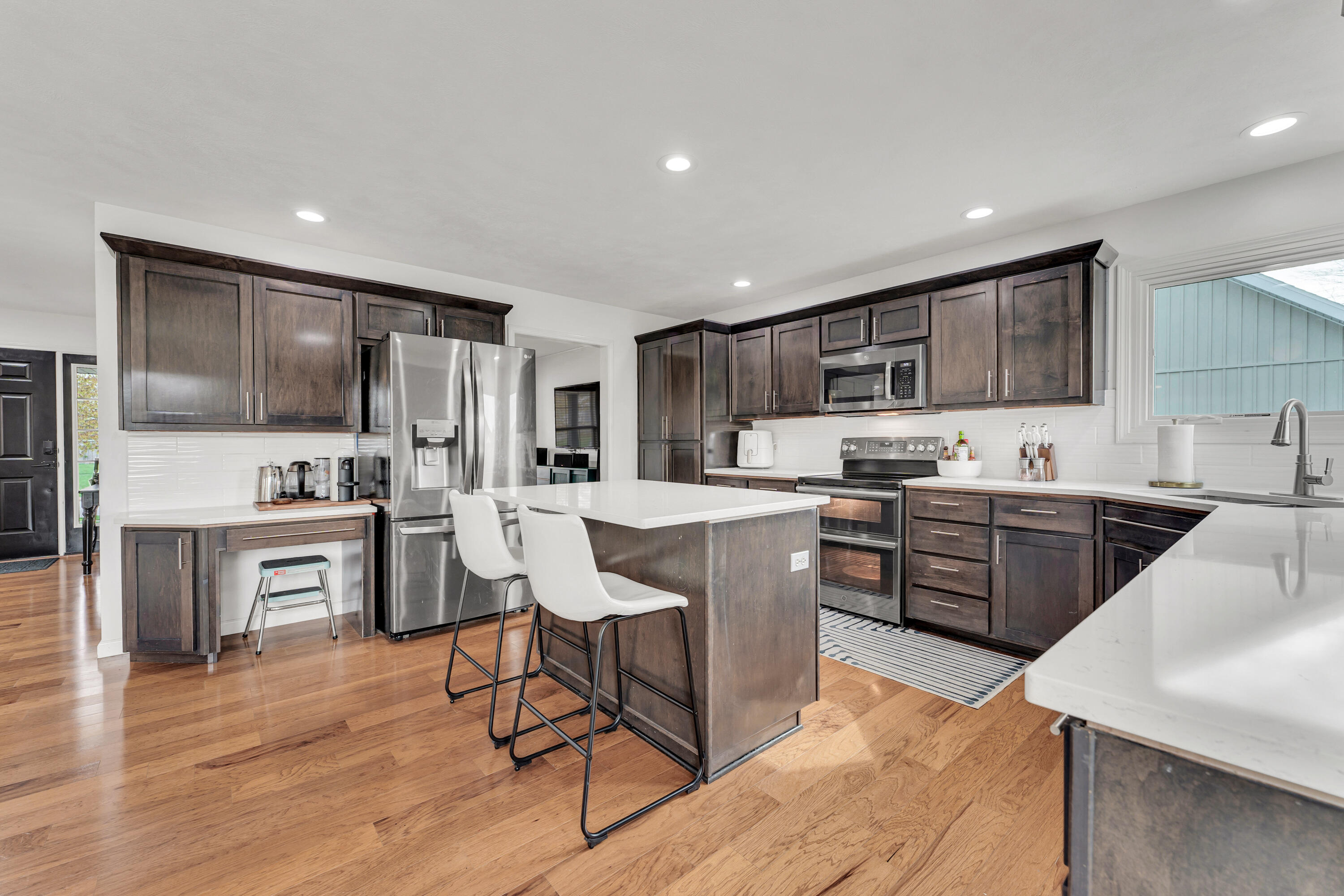 504 East Halsey Street