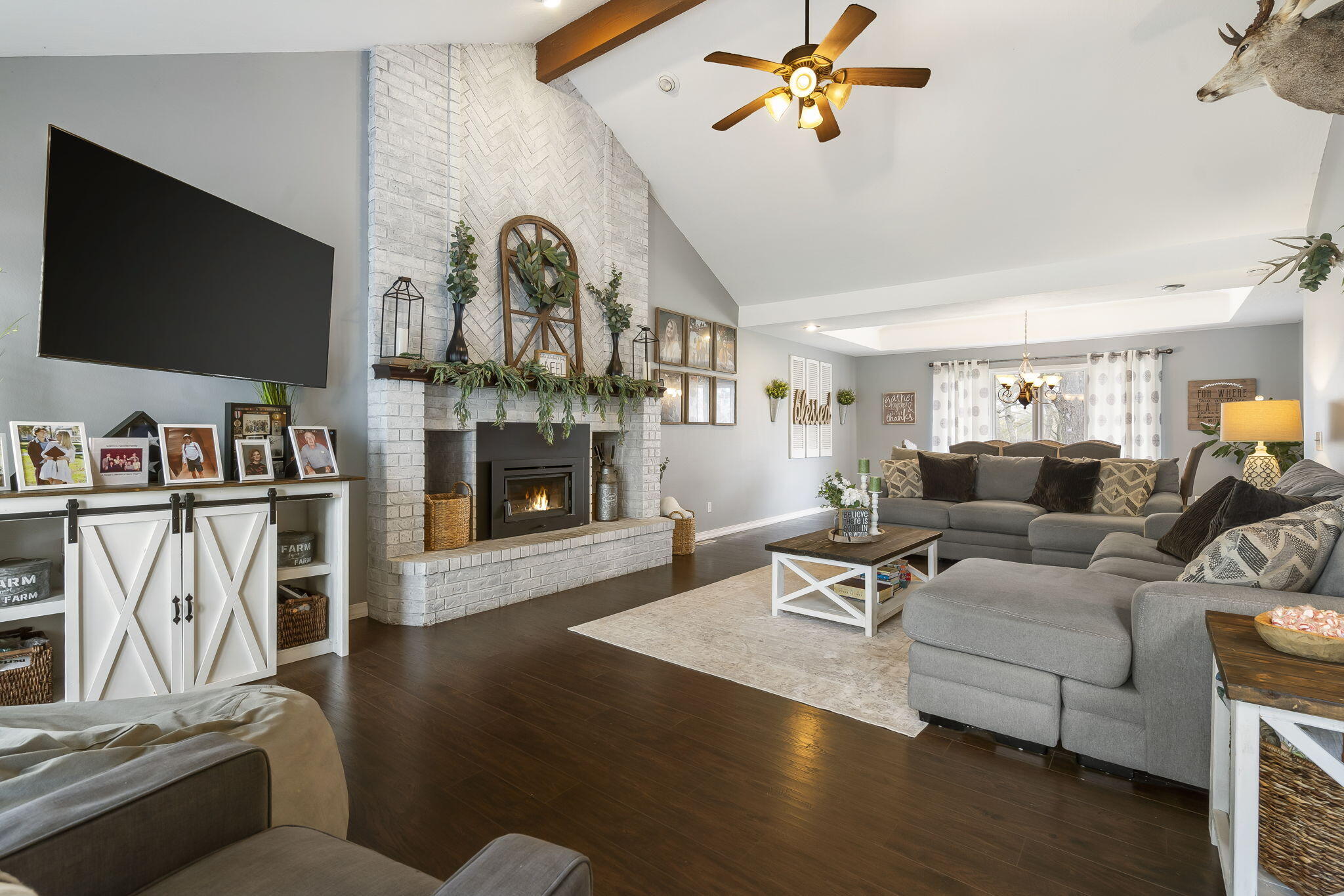 4980 S Butterfield Place