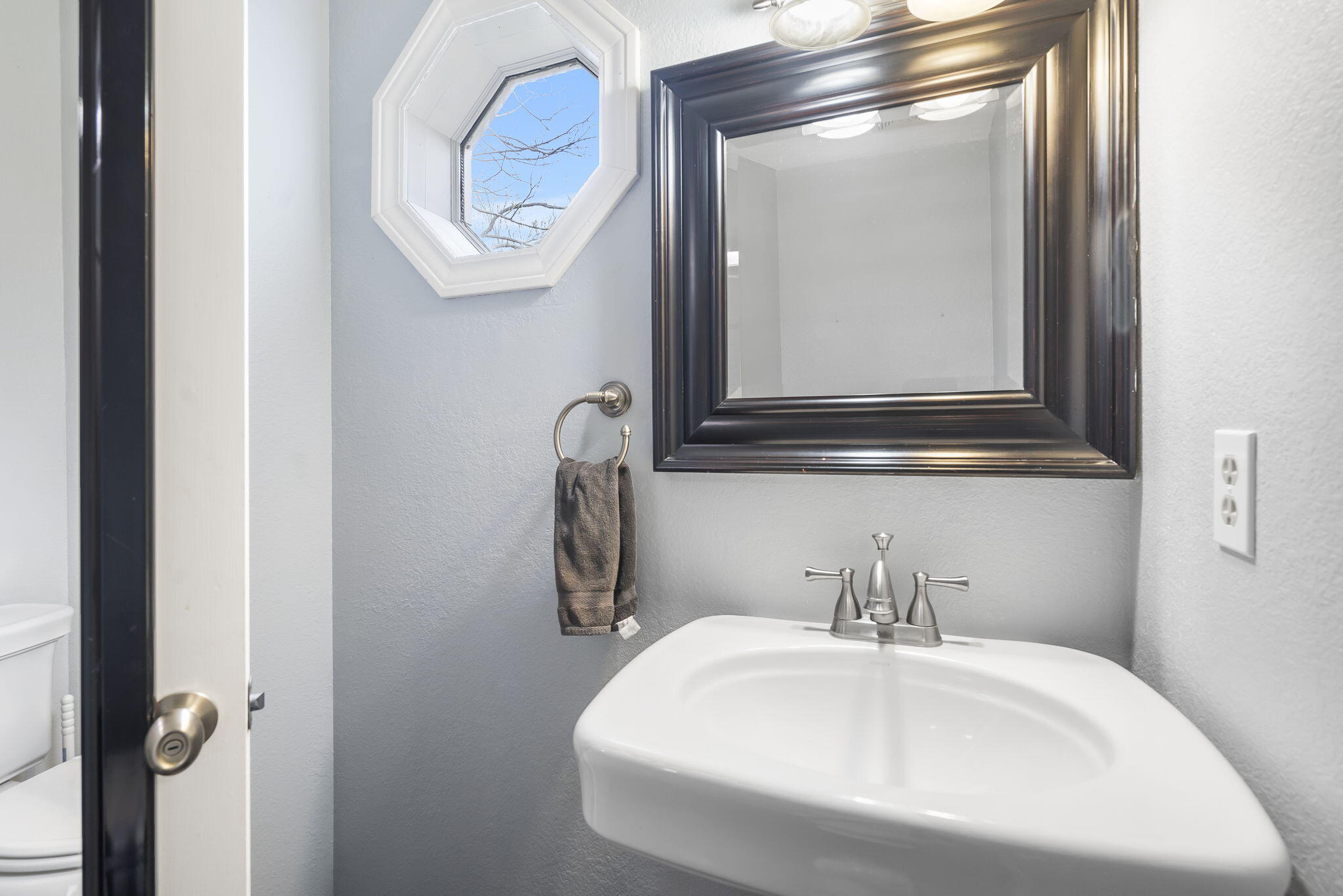 4980 S Butterfield Place