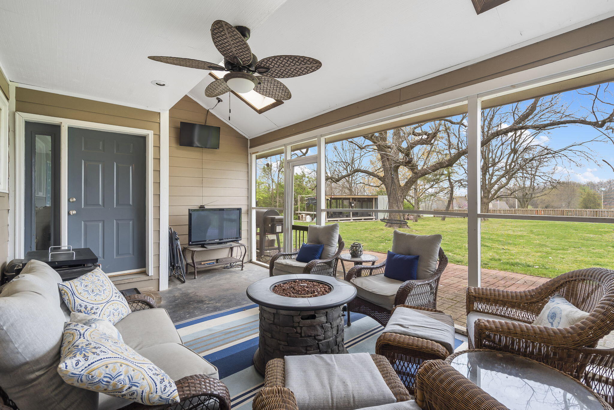 4980 S Butterfield Place