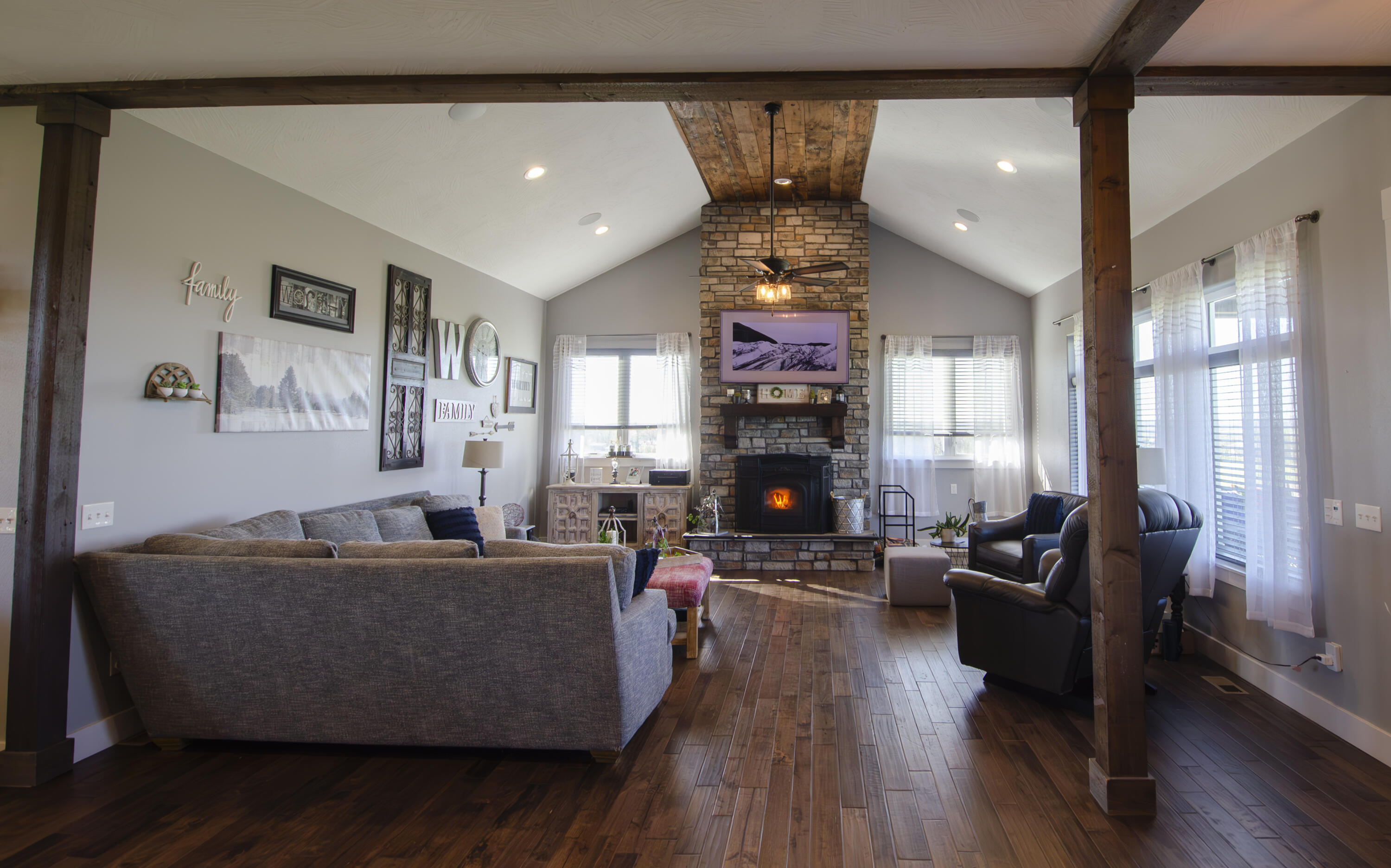 2709 Terrell Valley Drive