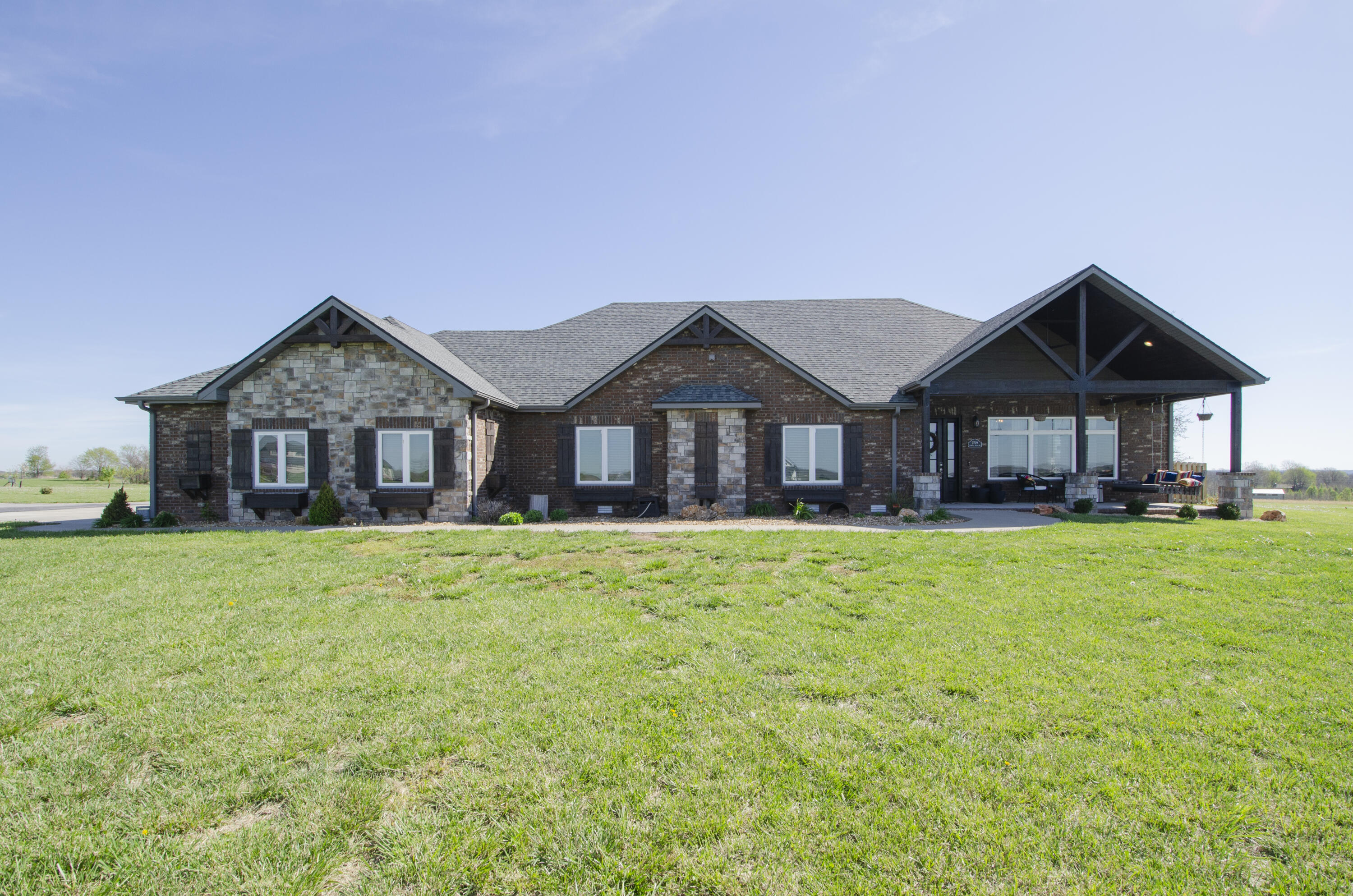 2709 Terrell Valley Drive