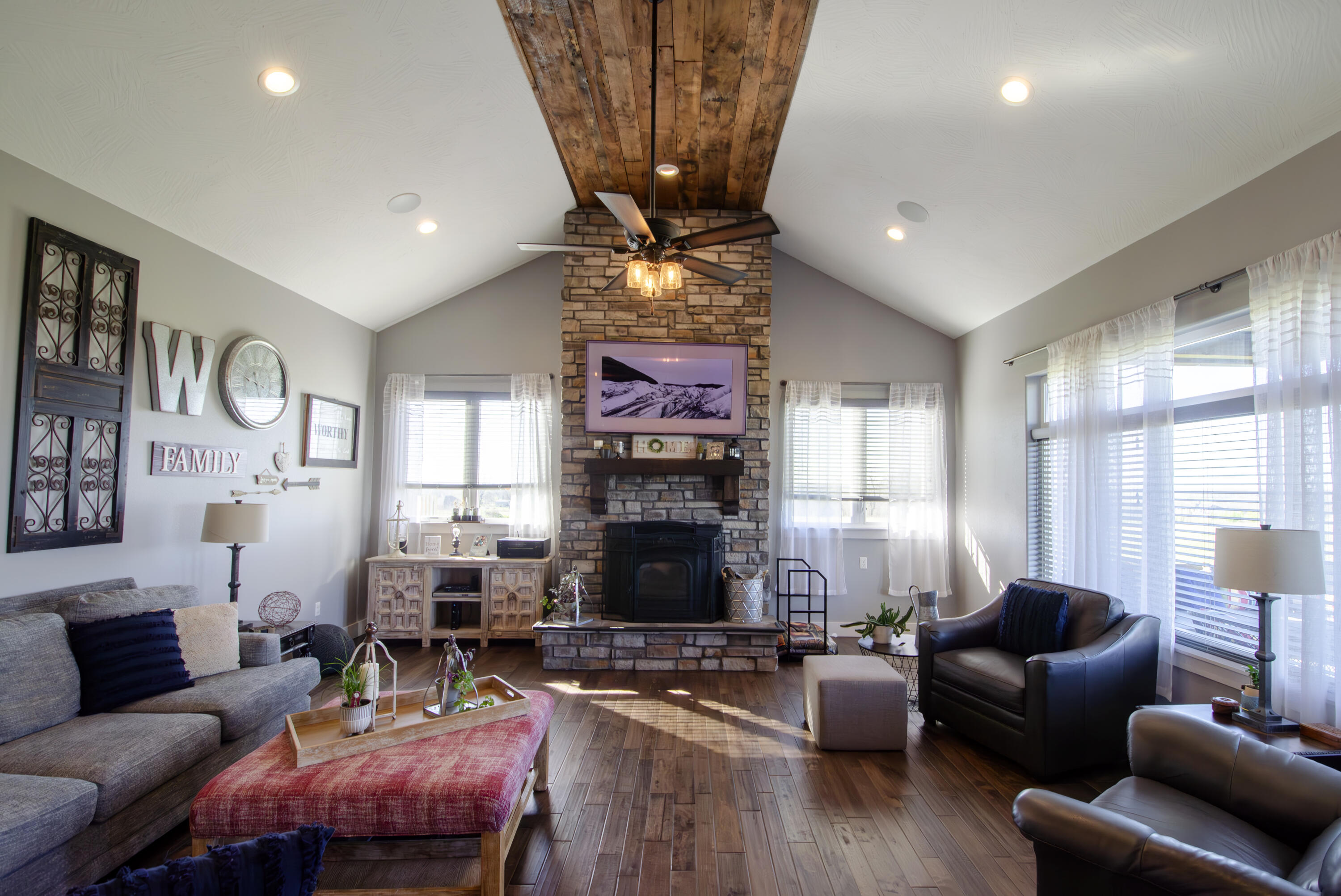 2709 Terrell Valley Drive