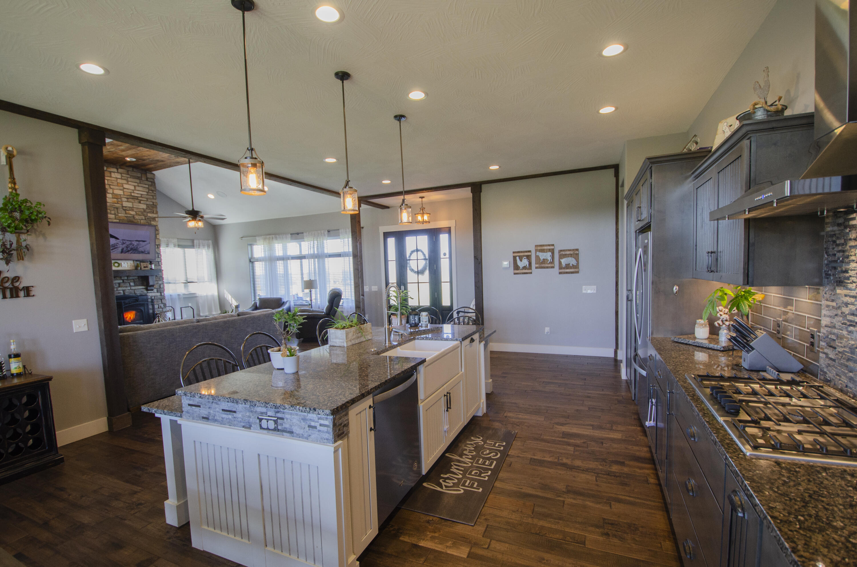 2709 Terrell Valley Drive