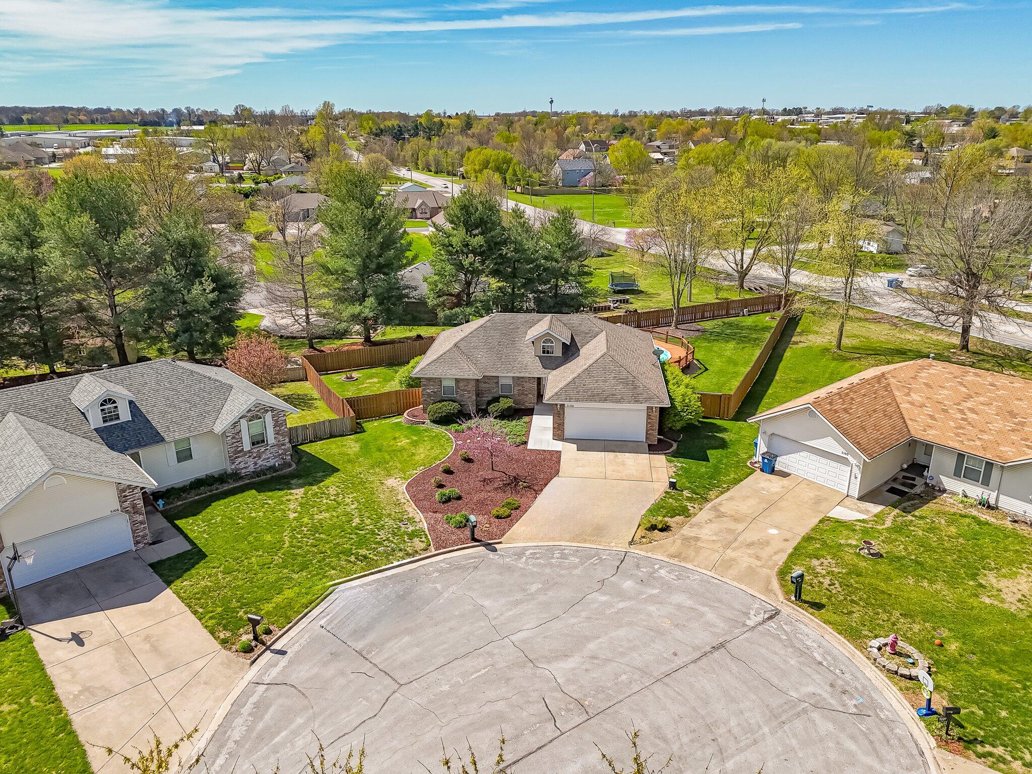 5102 North Graybrooke Drive