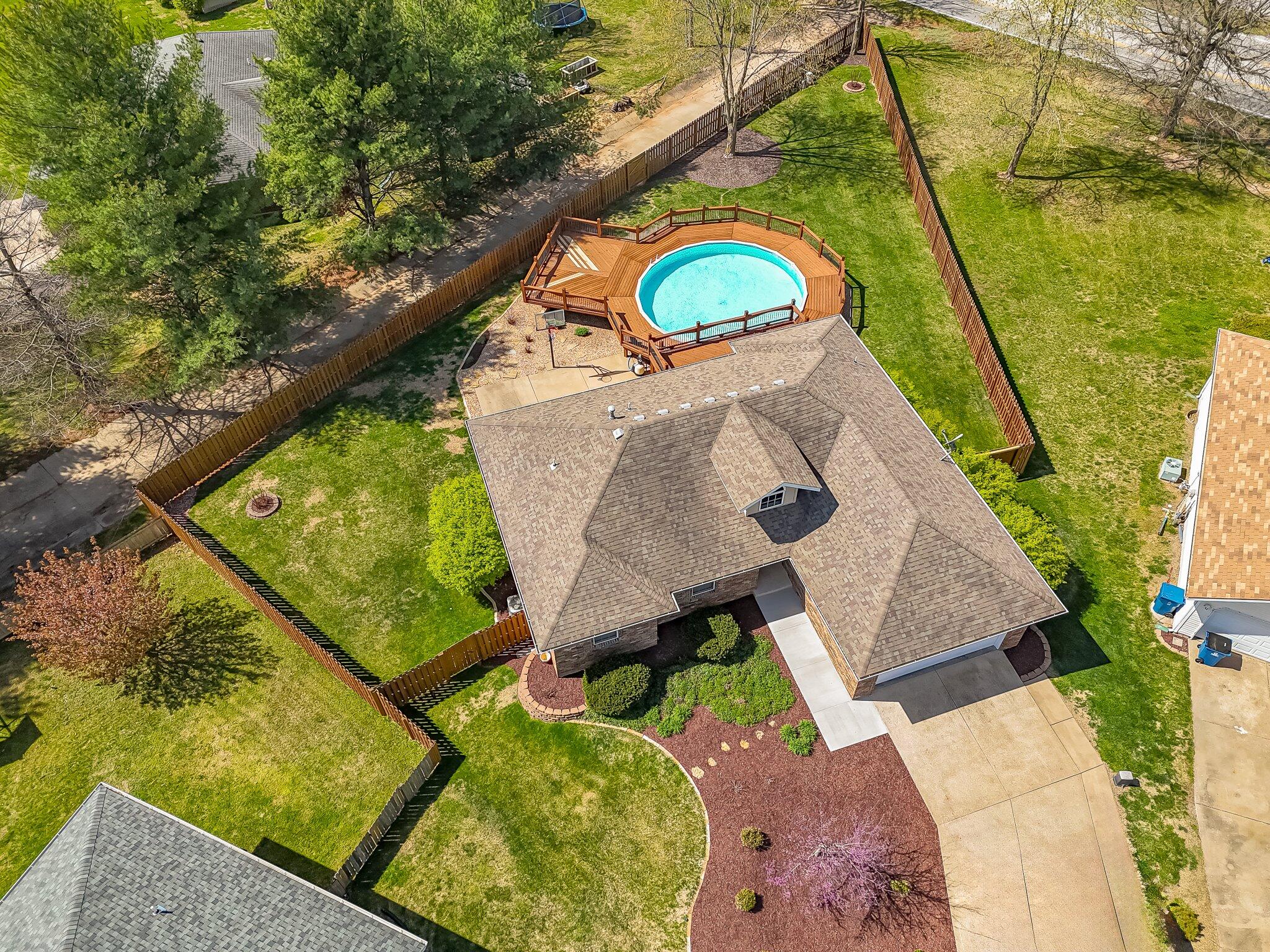 5102 North Graybrooke Drive