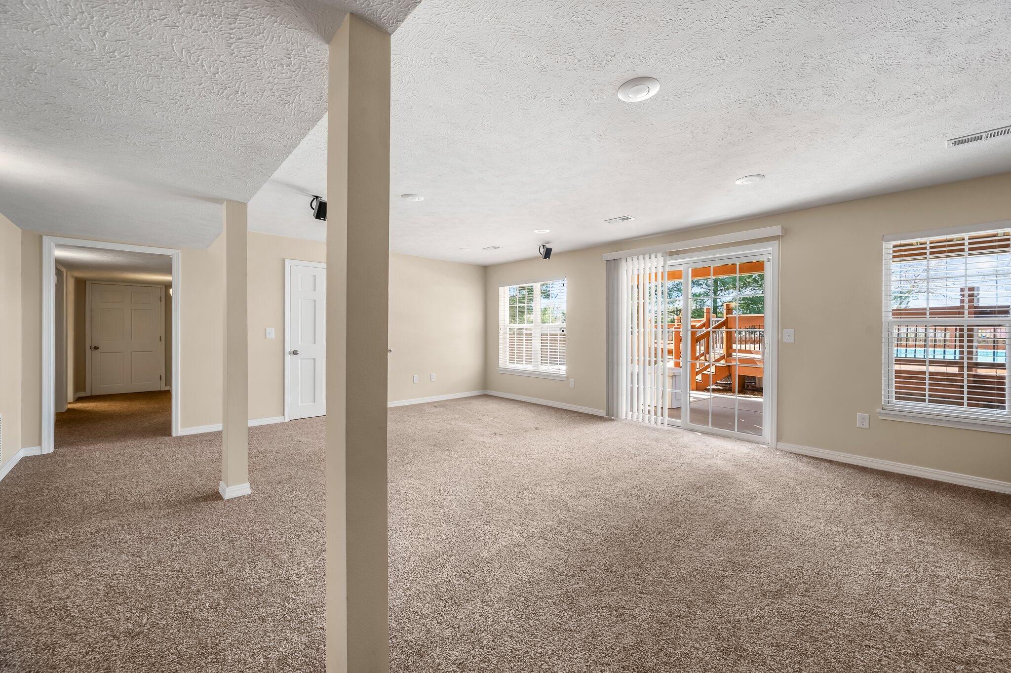 5102 North Graybrooke Drive