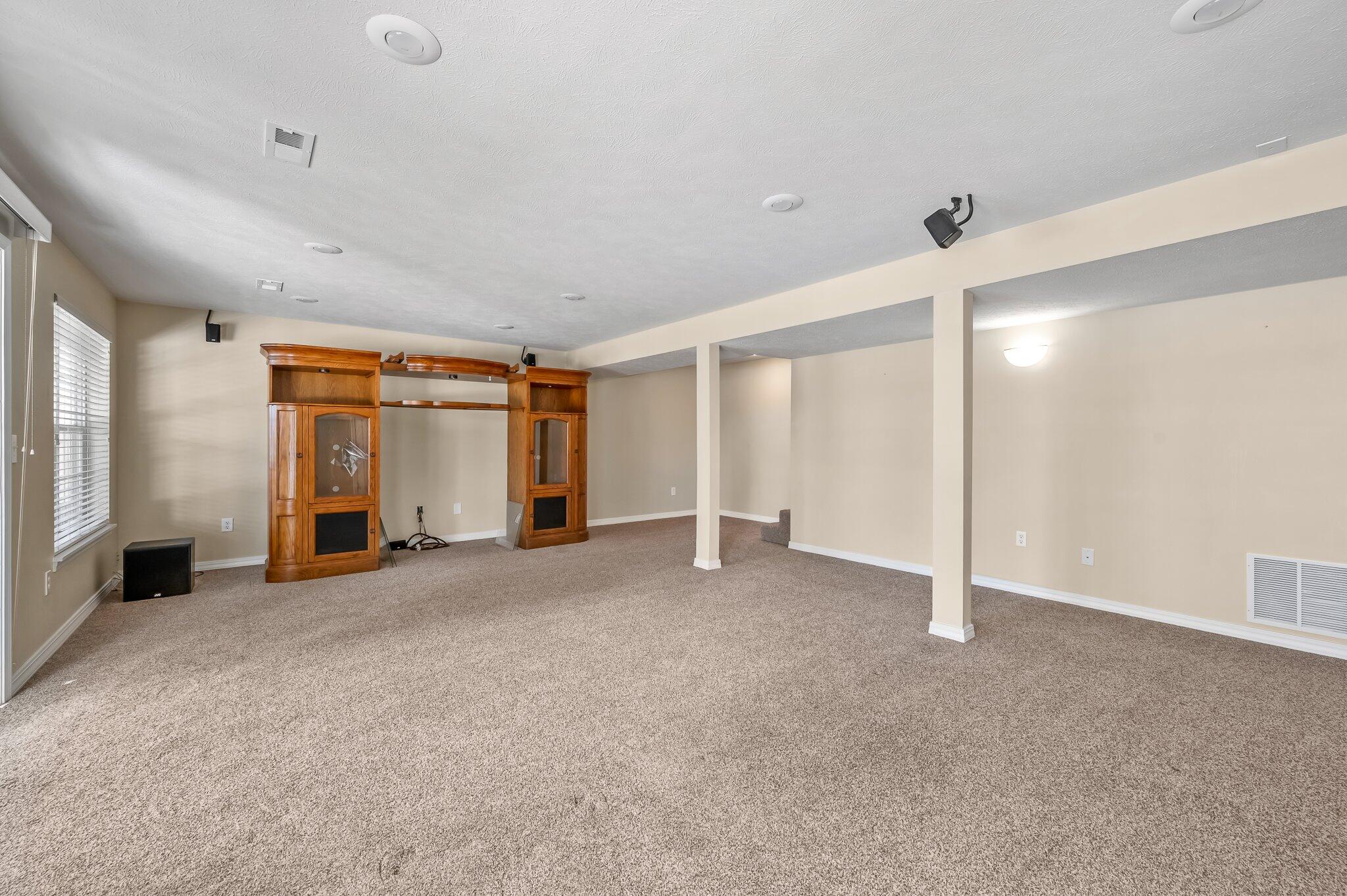 5102 North Graybrooke Drive