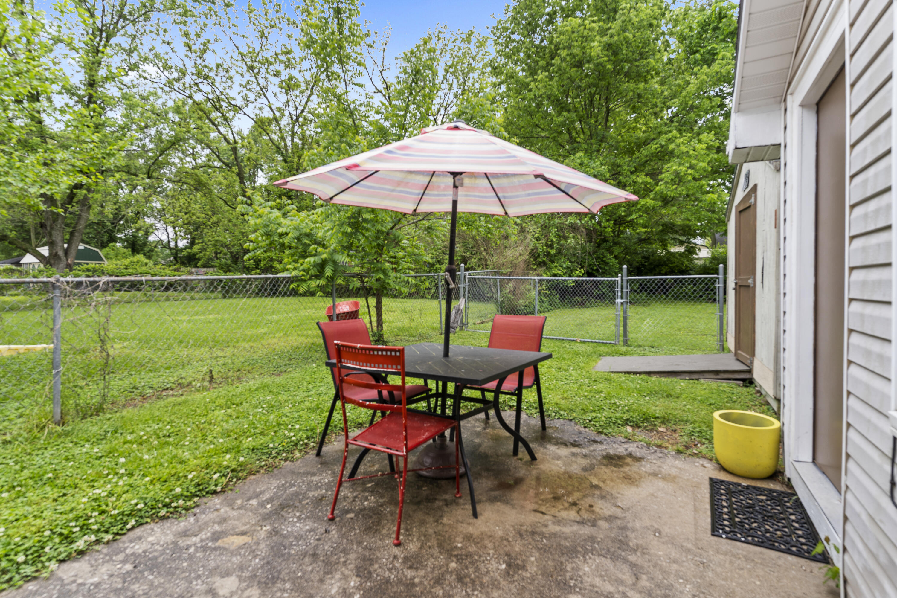 2449 N Boonville Avenue