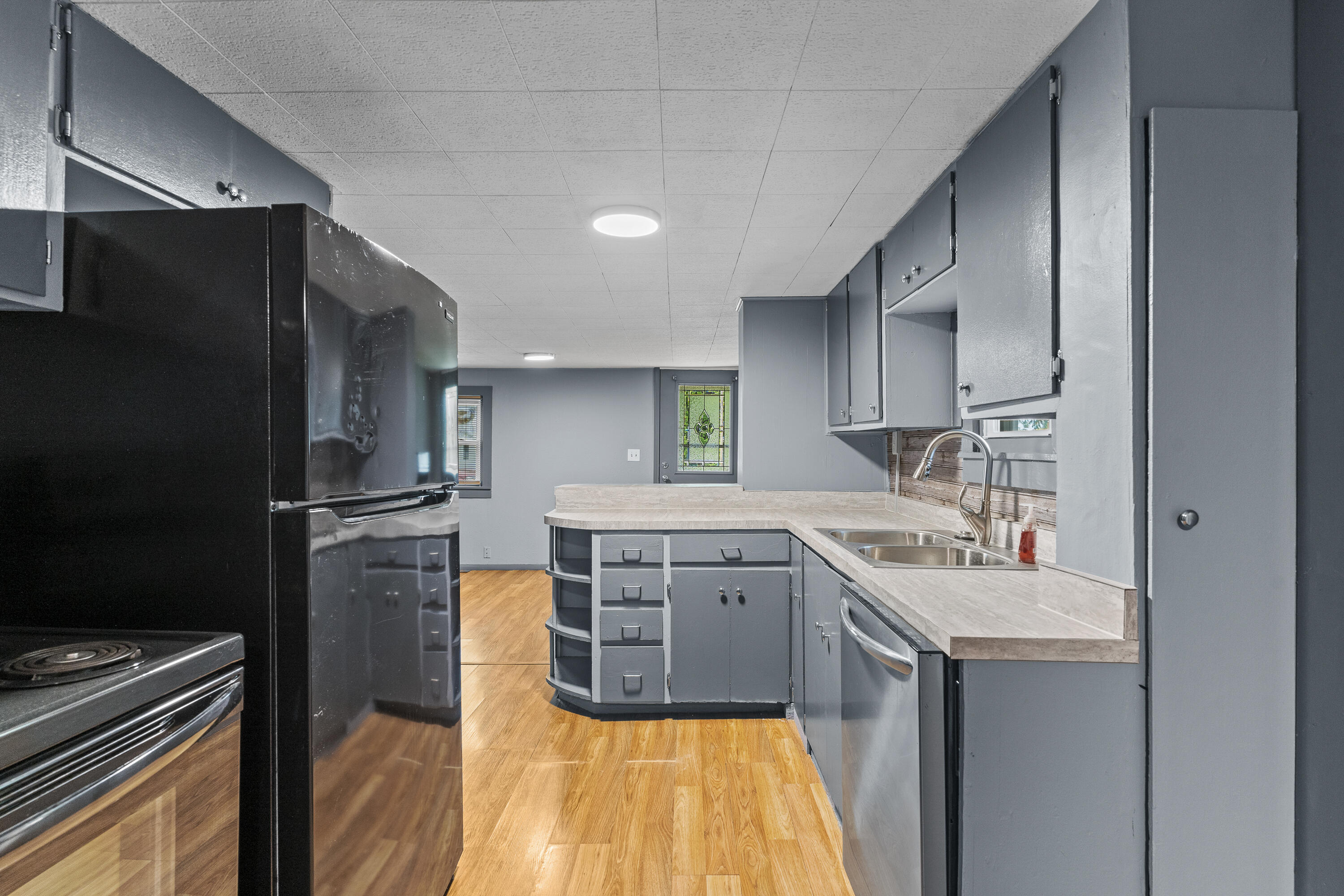 2449 N Boonville Avenue