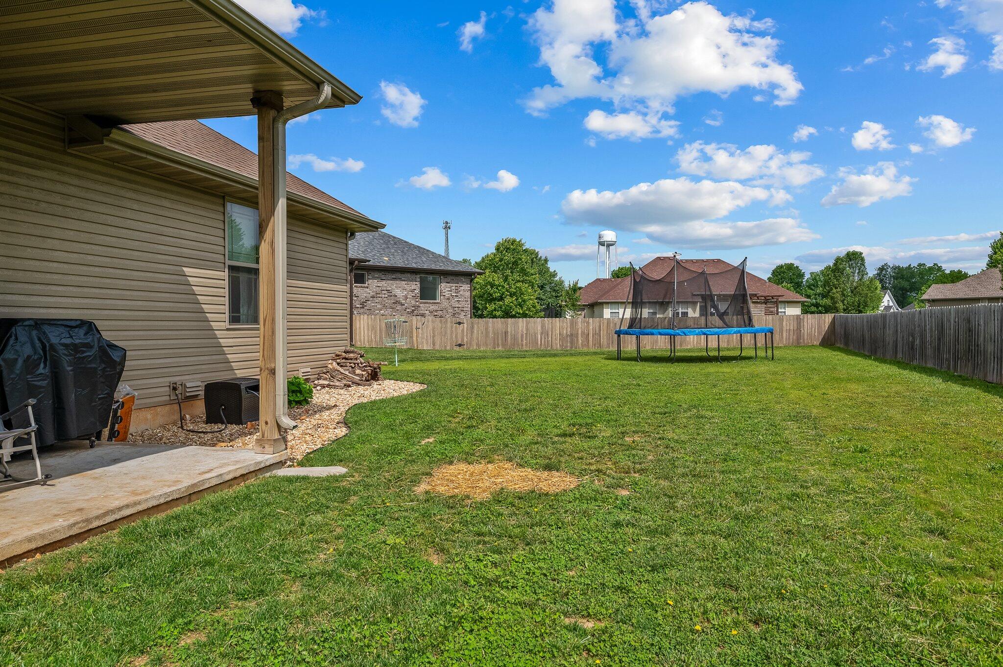 465 Nightingale Court