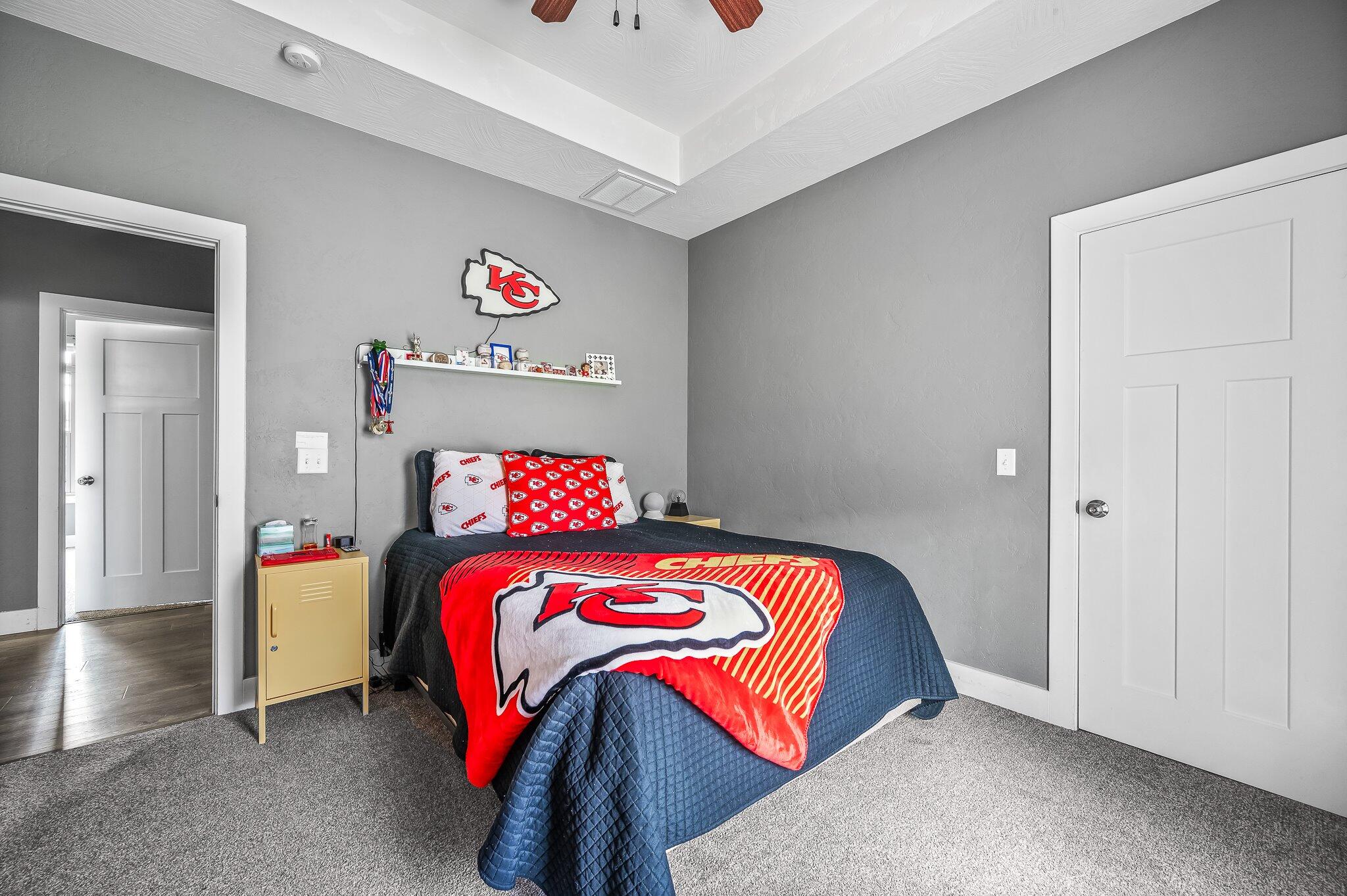 465 Nightingale Court