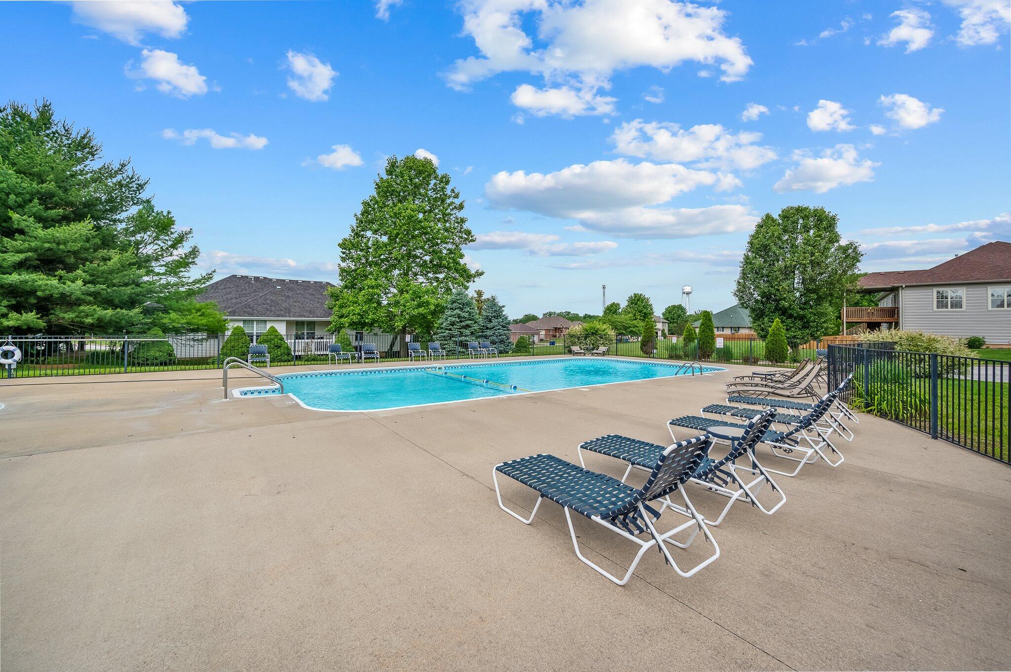 465 Nightingale Court