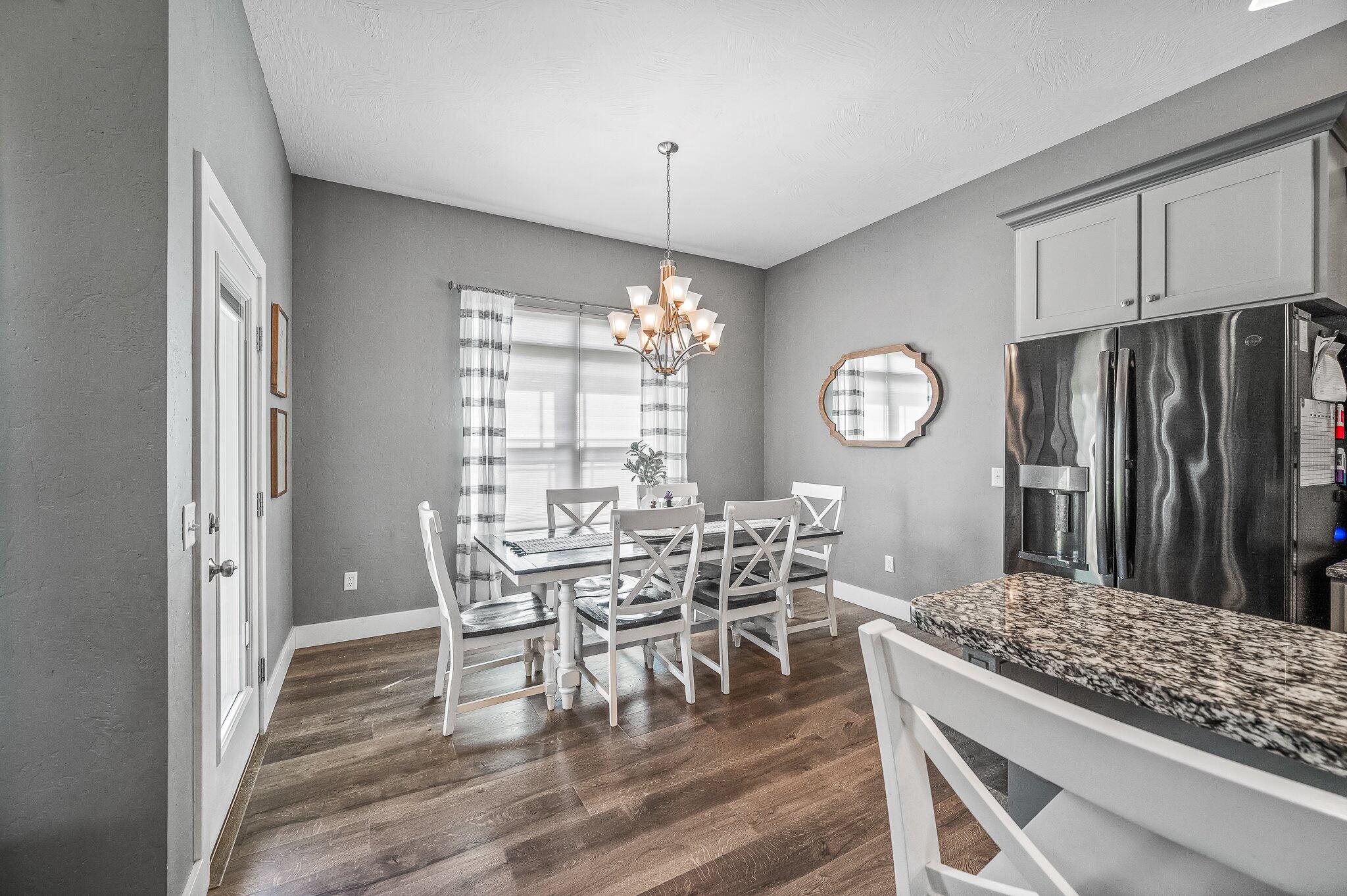 465 Nightingale Court