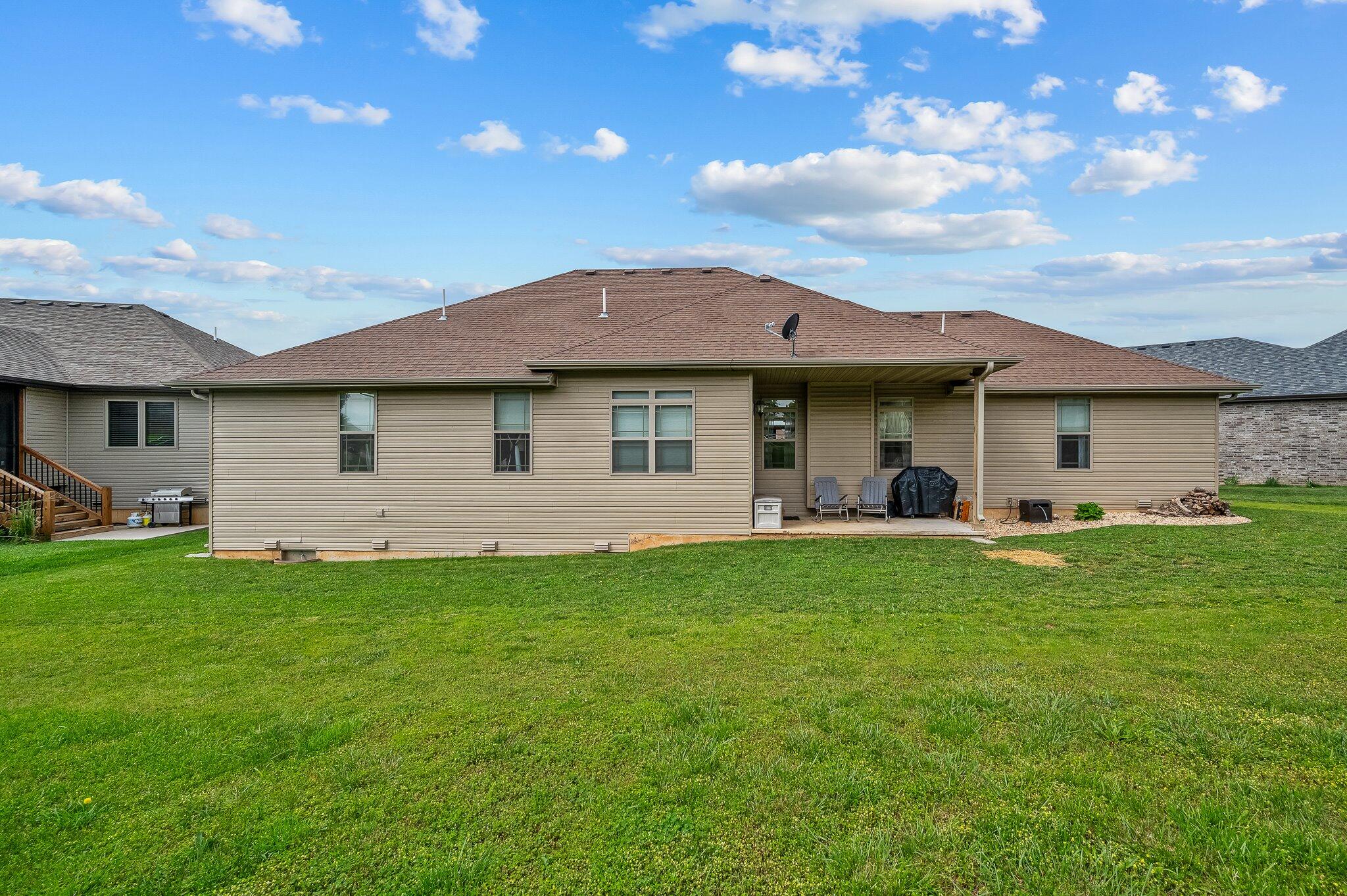 465 Nightingale Court