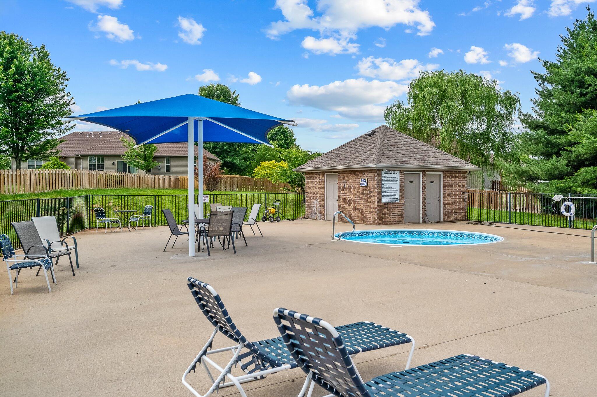 465 Nightingale Court