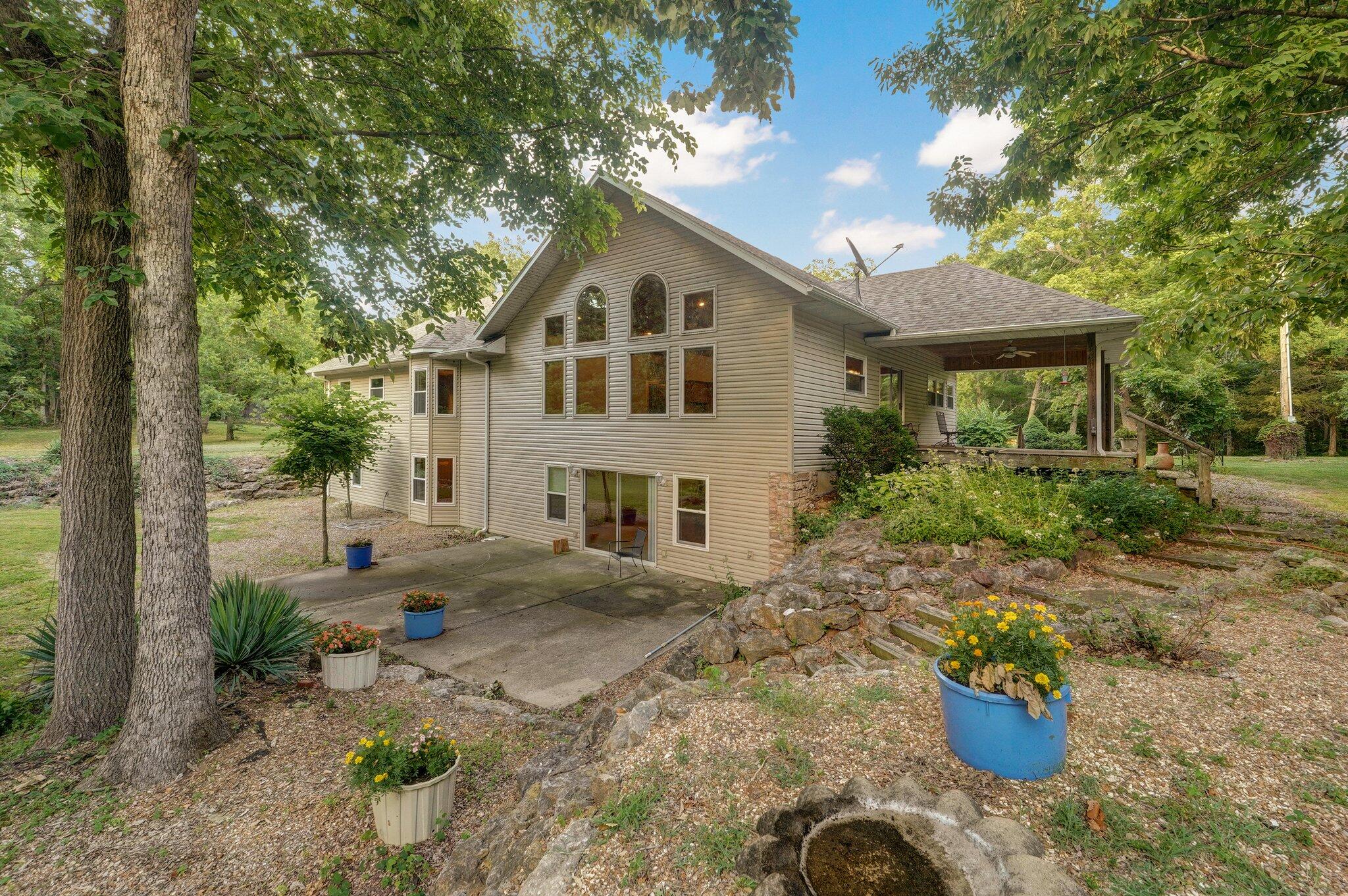 141 E 470th Road