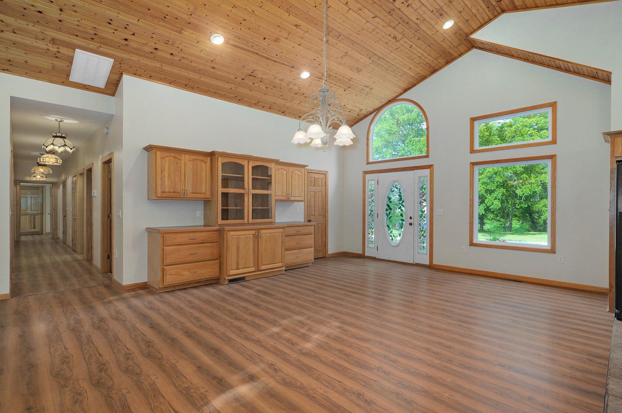 141 E 470th Road