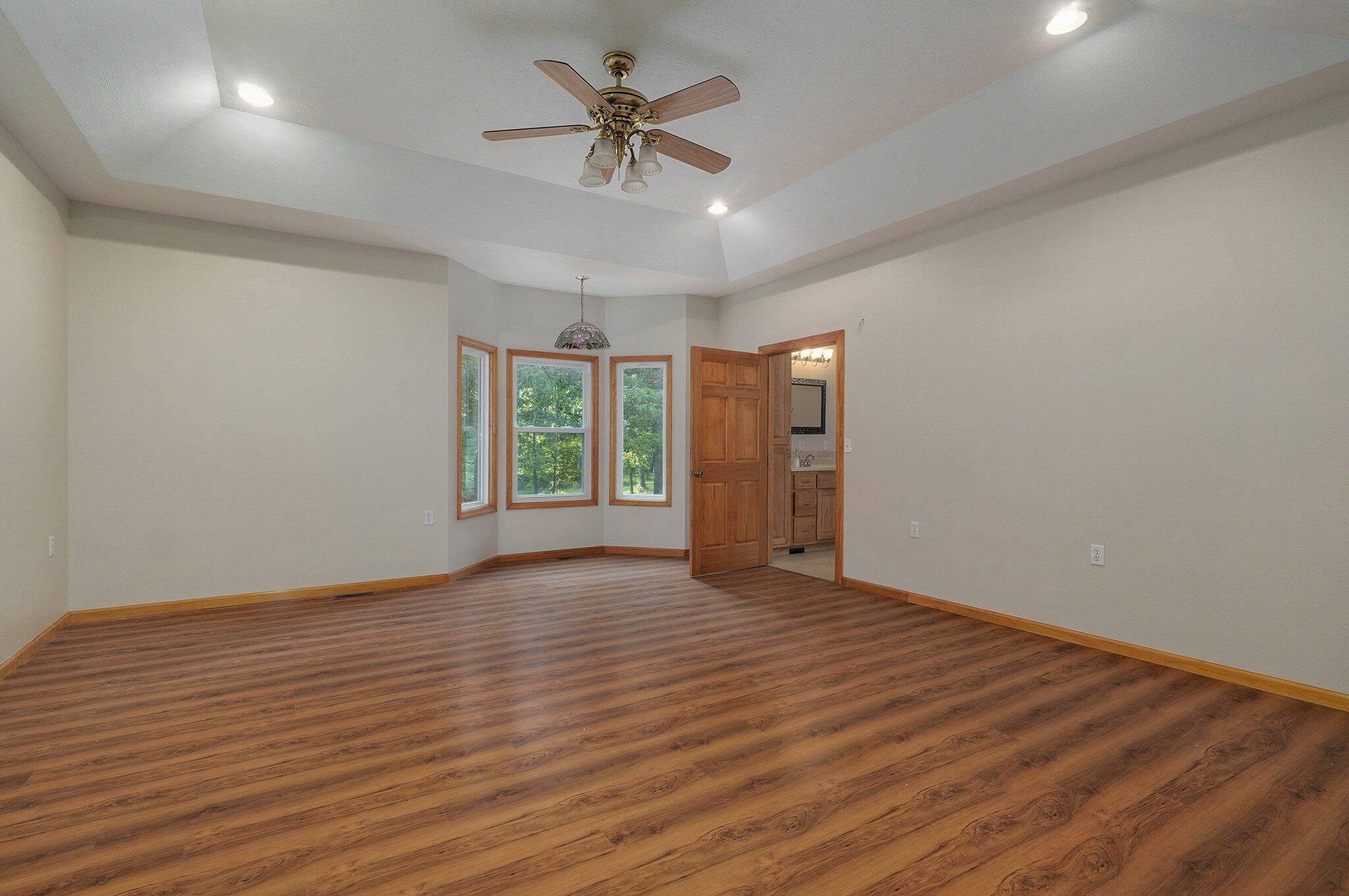 141 E 470th Road