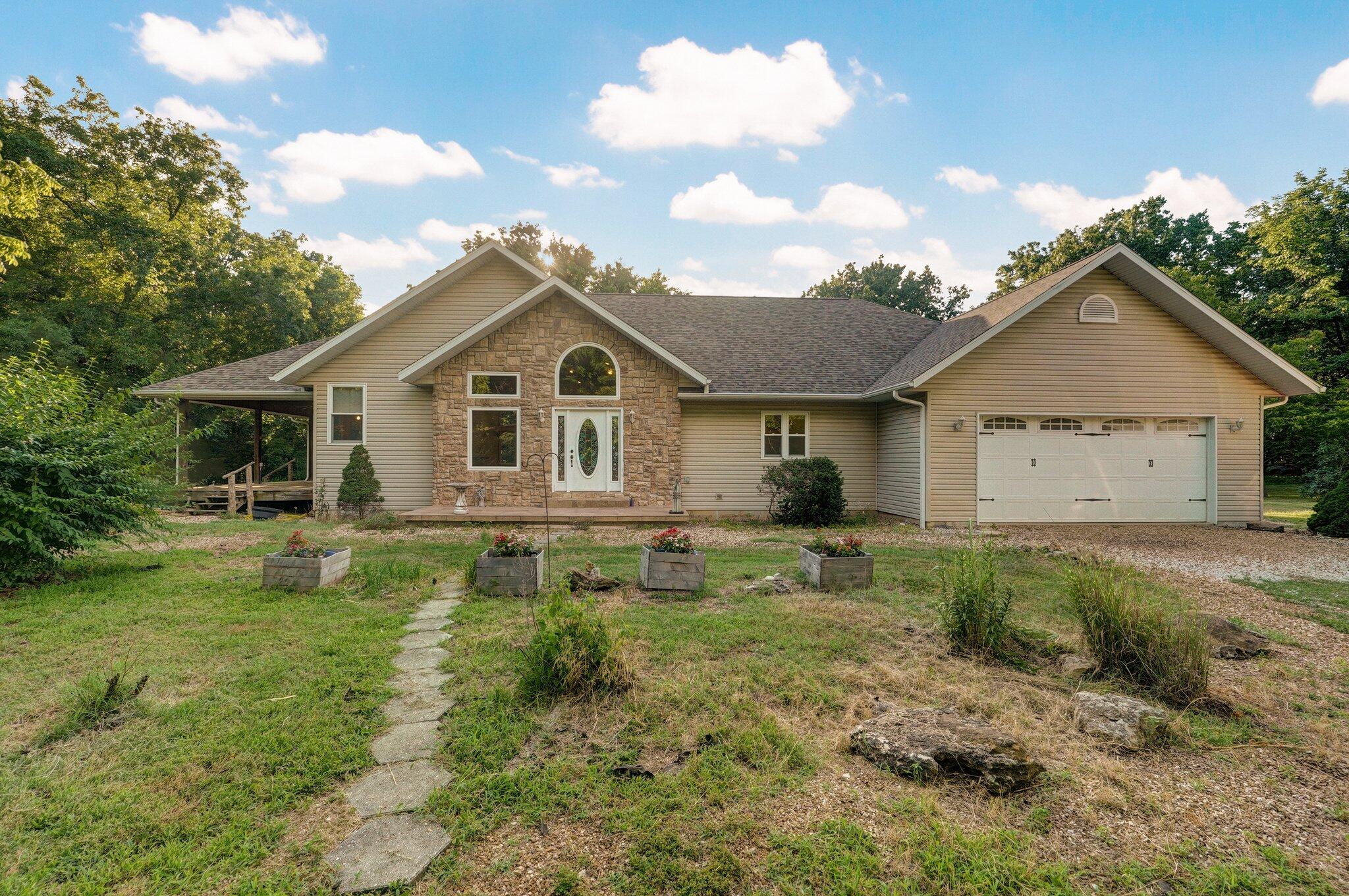 141 E 470th Road