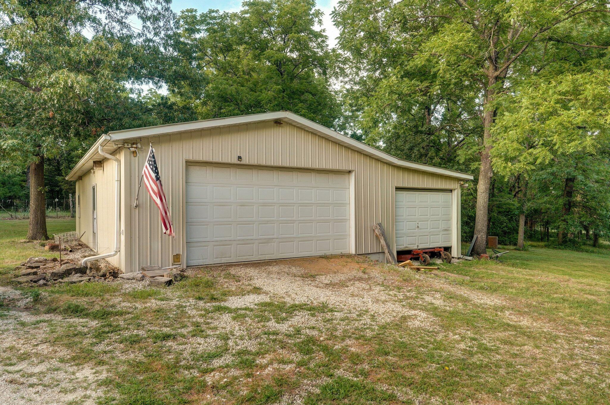 141 E 470th Road