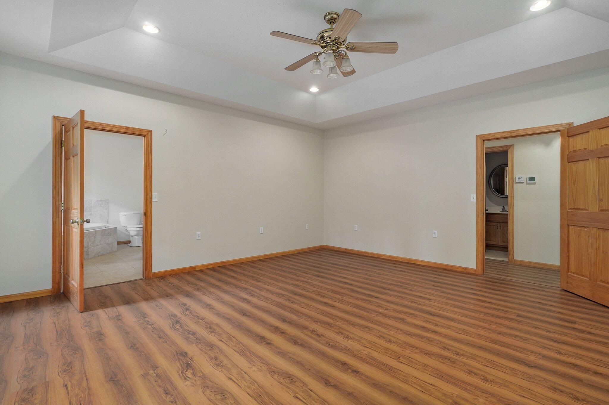 141 E 470th Road