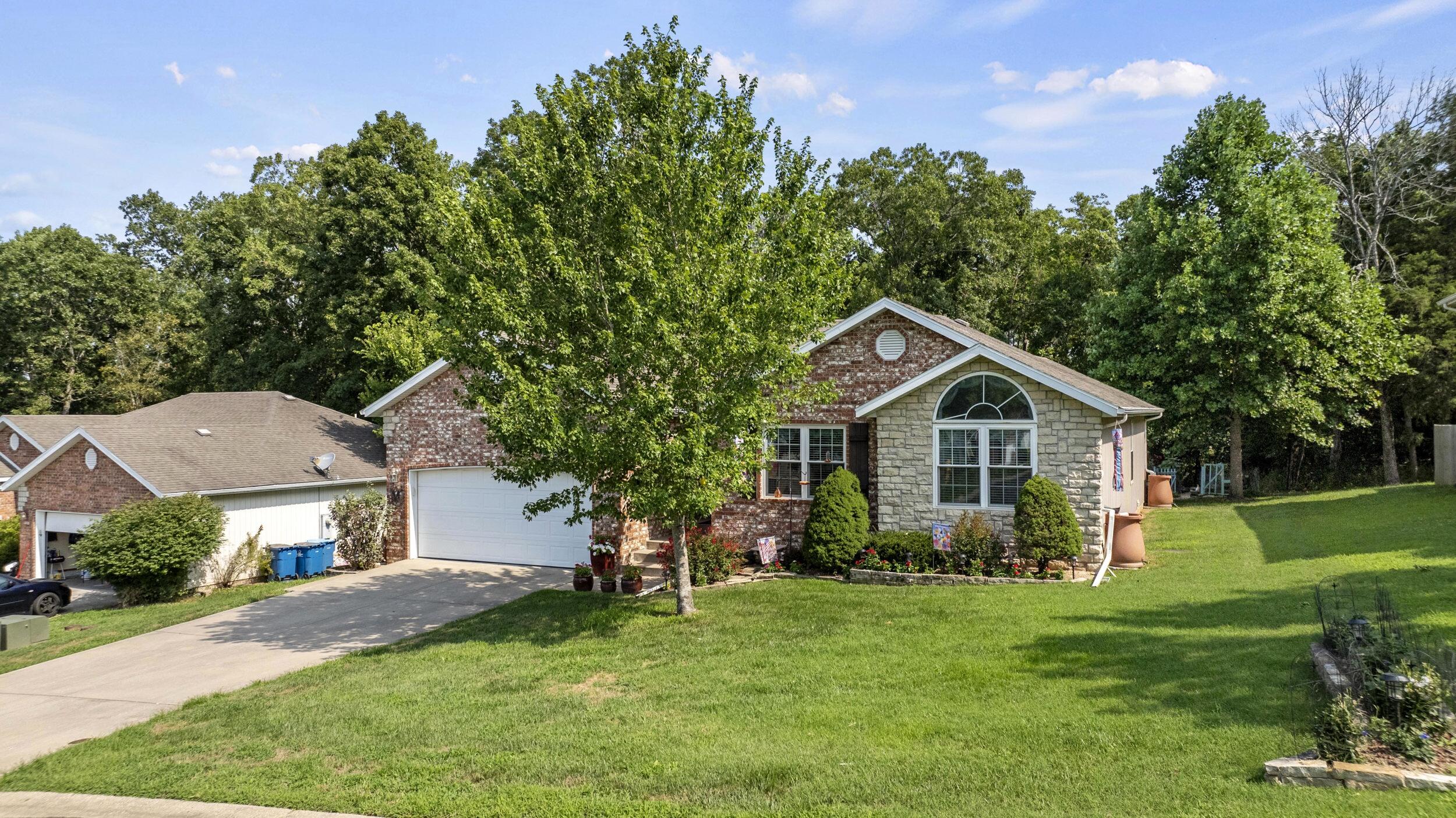 300 Roundhill Road