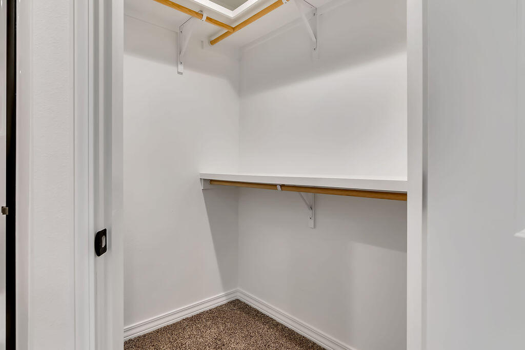 625 W Butterfield Drive