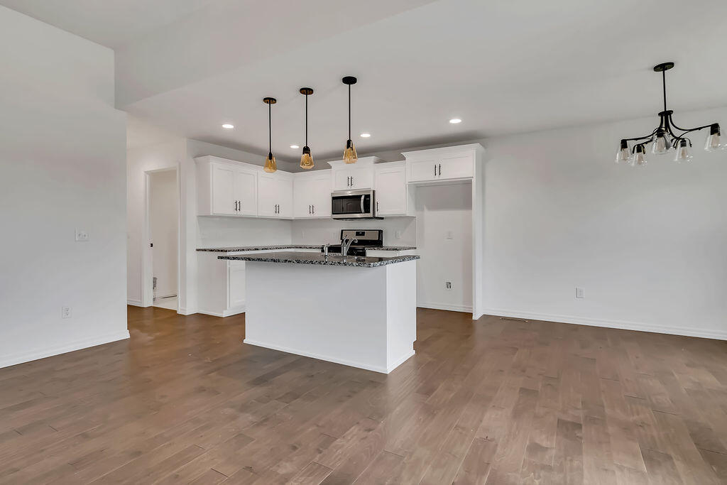 625 W Butterfield Drive