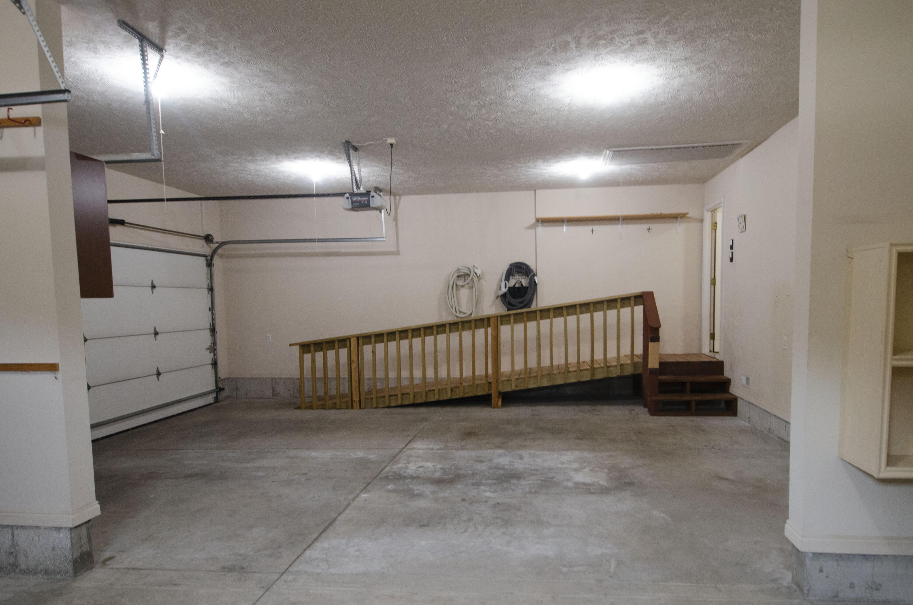 1003 E Elizabeth Street