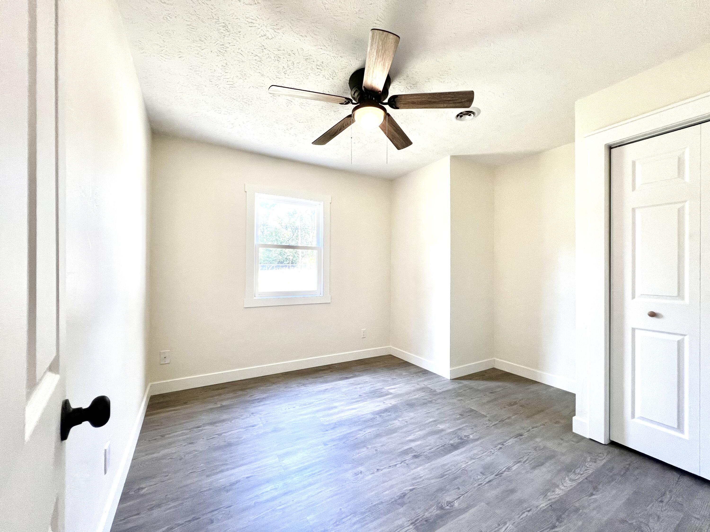 2018 S Lone Pine Avenue