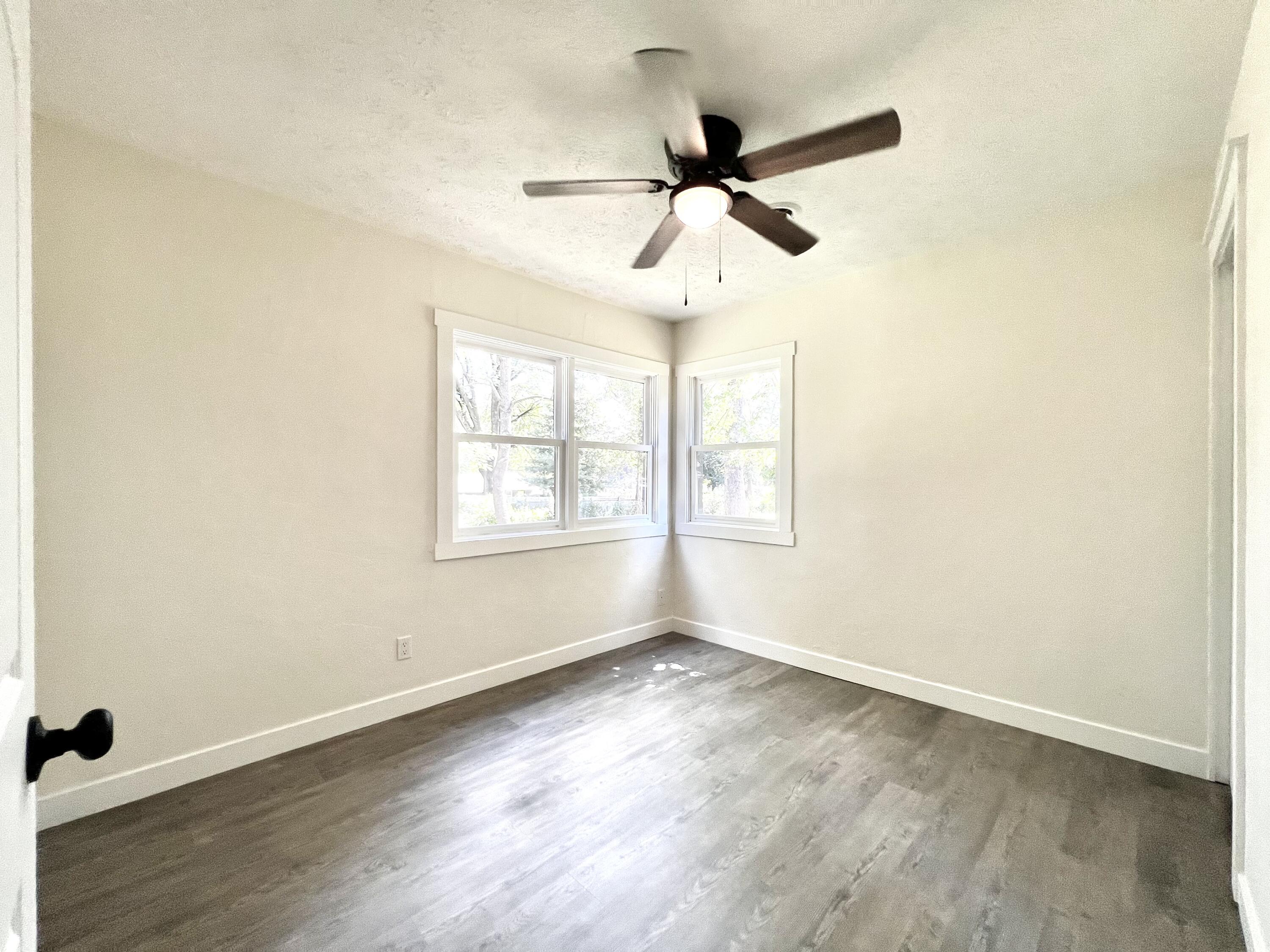 2018 S Lone Pine Avenue